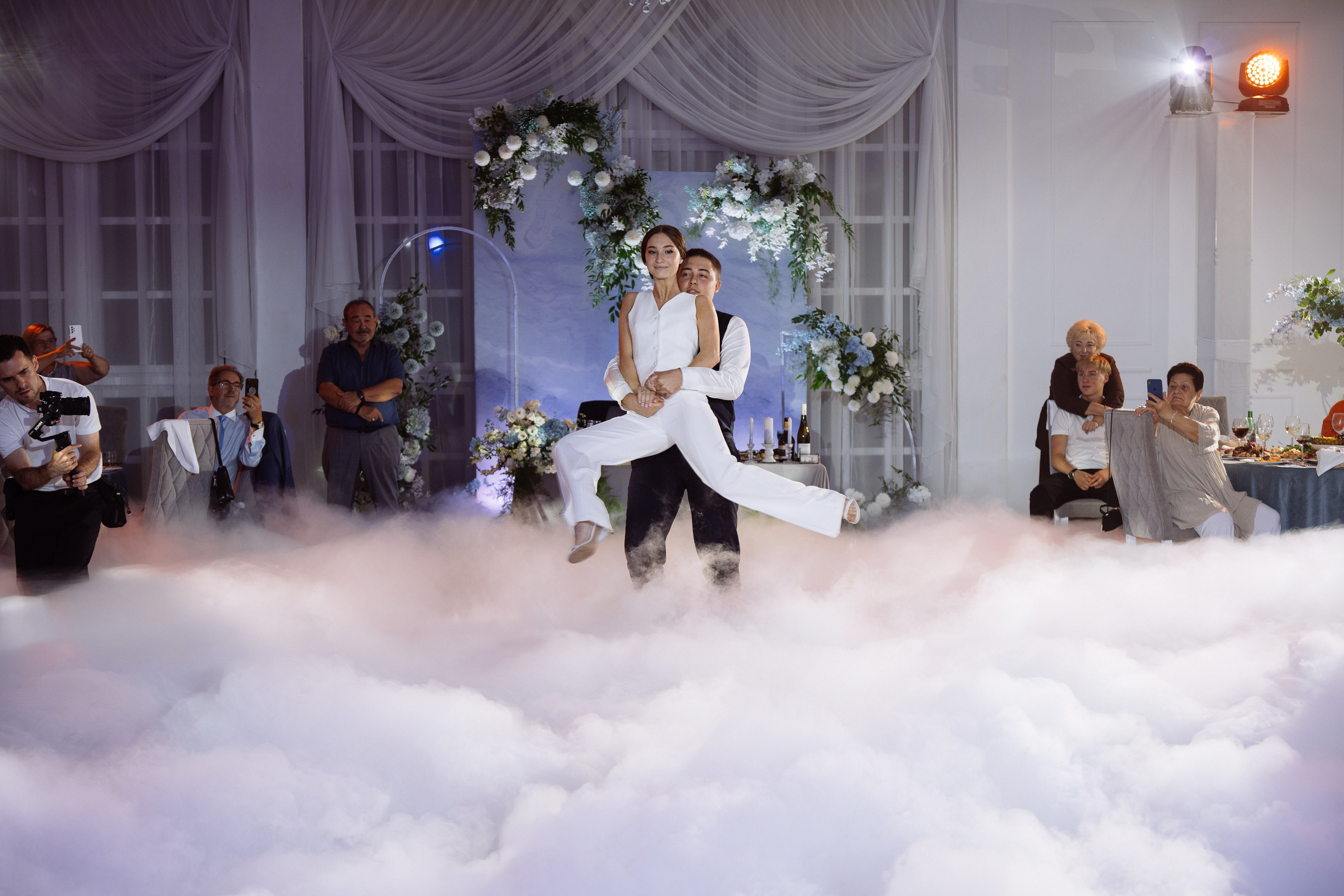 О нас / Контакты