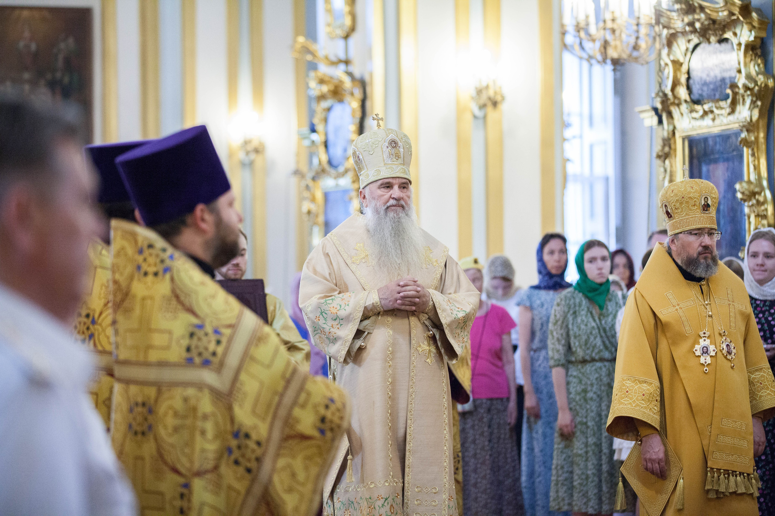 МИТРОПОЛИТ ВАРСОНОФИЙ СОВЕРШИЛ БОЖЕСТВЕННУЮ ЛИТУРГИЮ В НИКОЛО-БОГОЯВЛЕНСКОМ СОБОРЕ. НИКОЛО-БОГОЯВЛЕНСКИЙ МОРСКОЙ СОБОР