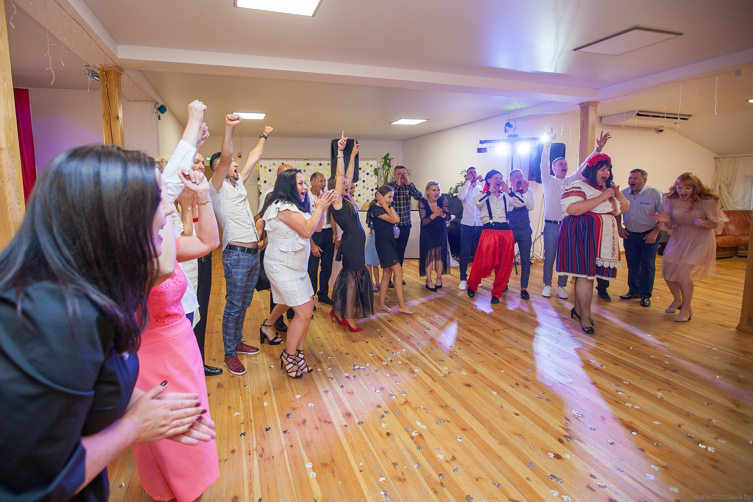 Свадебная фотосессия Нины и Александра. Свадебный фотограф в Барановичах Вячеслав Шах-Гусейнов, фотошкола