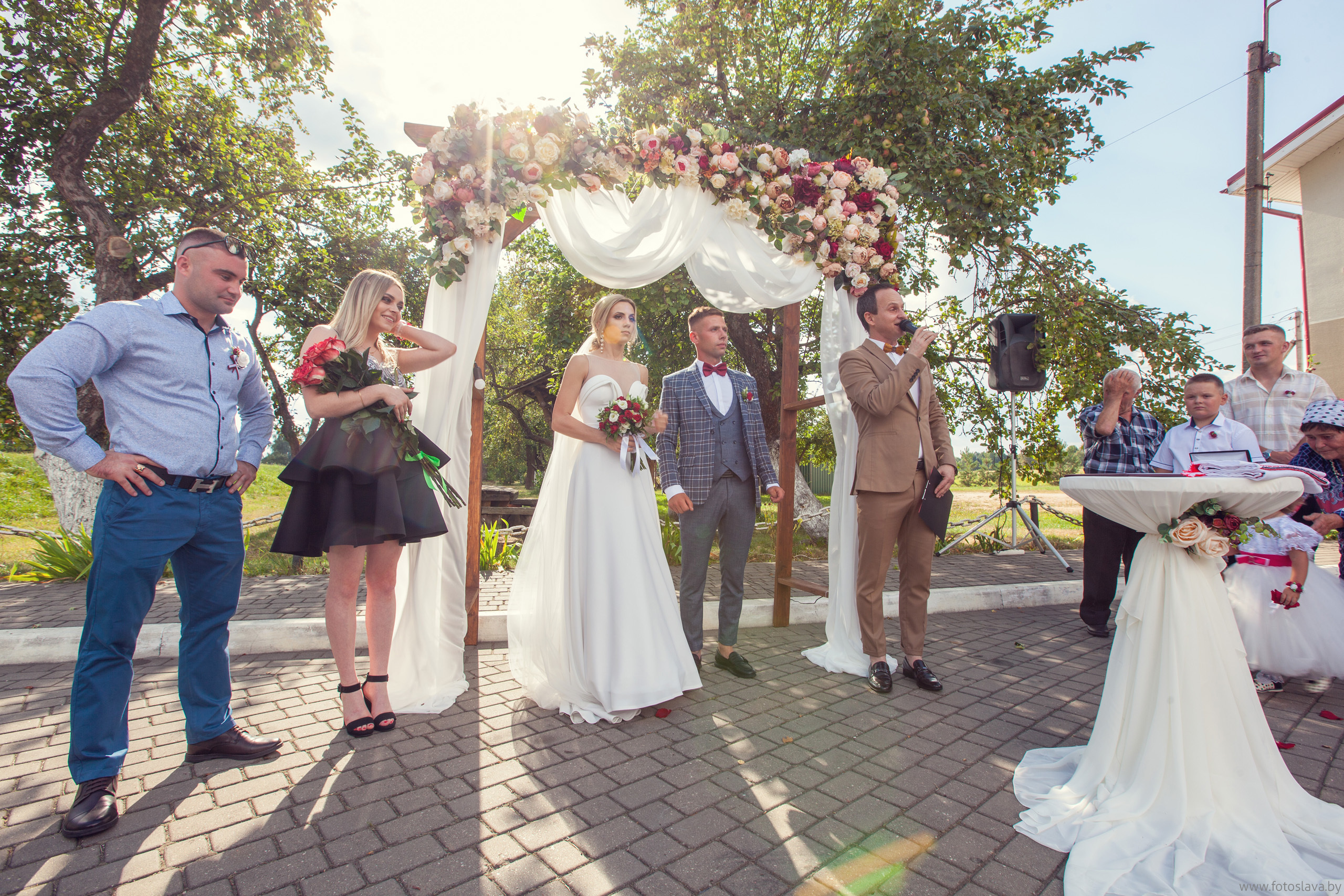 Свадебная фотосессия Нины и Александра. Свадебный фотограф в Барановичах Вячеслав Шах-Гусейнов, фотошкола