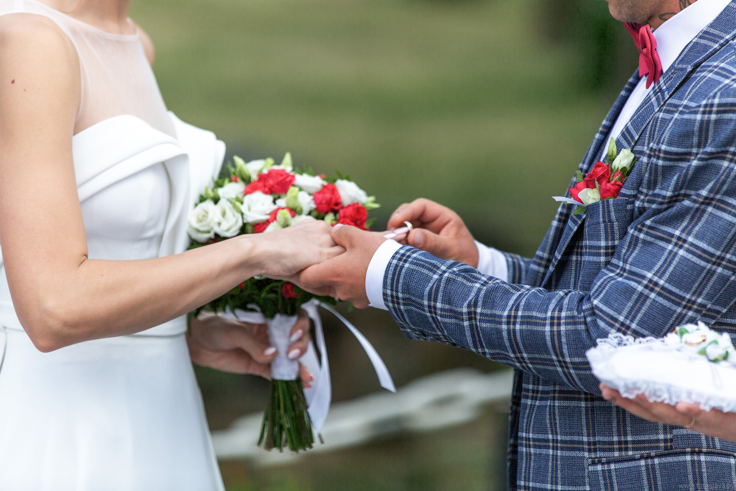 Свадебная фотосессия Нины и Александра. Свадебный фотограф в Барановичах Вячеслав Шах-Гусейнов, фотошкола