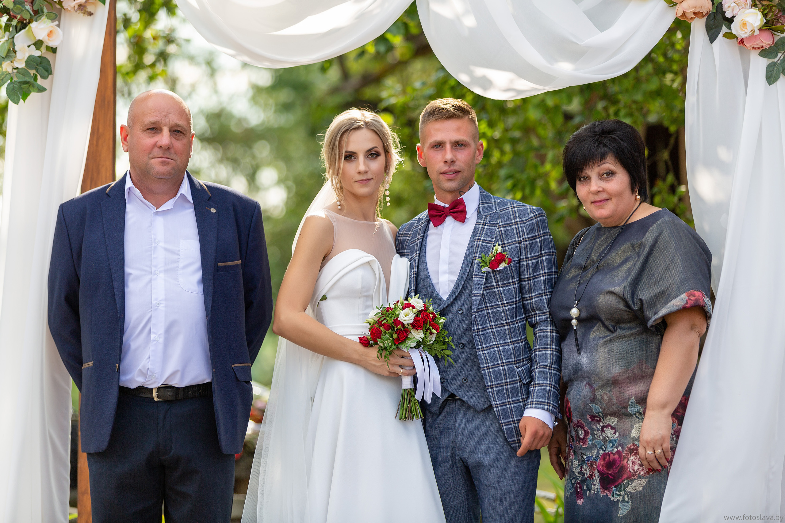 Свадебная фотосессия Нины и Александра. Свадебный фотограф в Барановичах Вячеслав Шах-Гусейнов, фотошкола