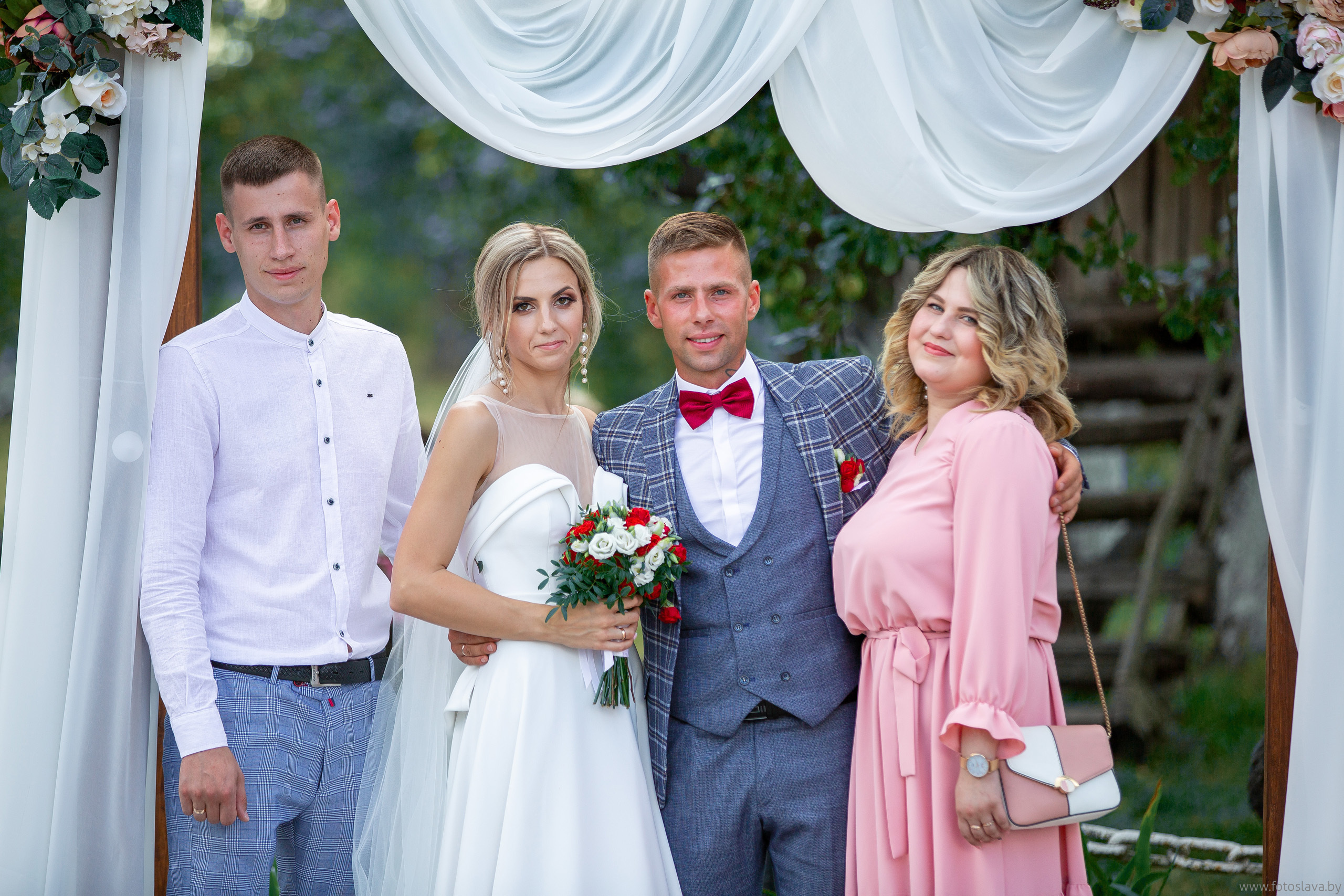 Свадебная фотосессия Нины и Александра. Свадебный фотограф в Барановичах Вячеслав Шах-Гусейнов, фотошкола