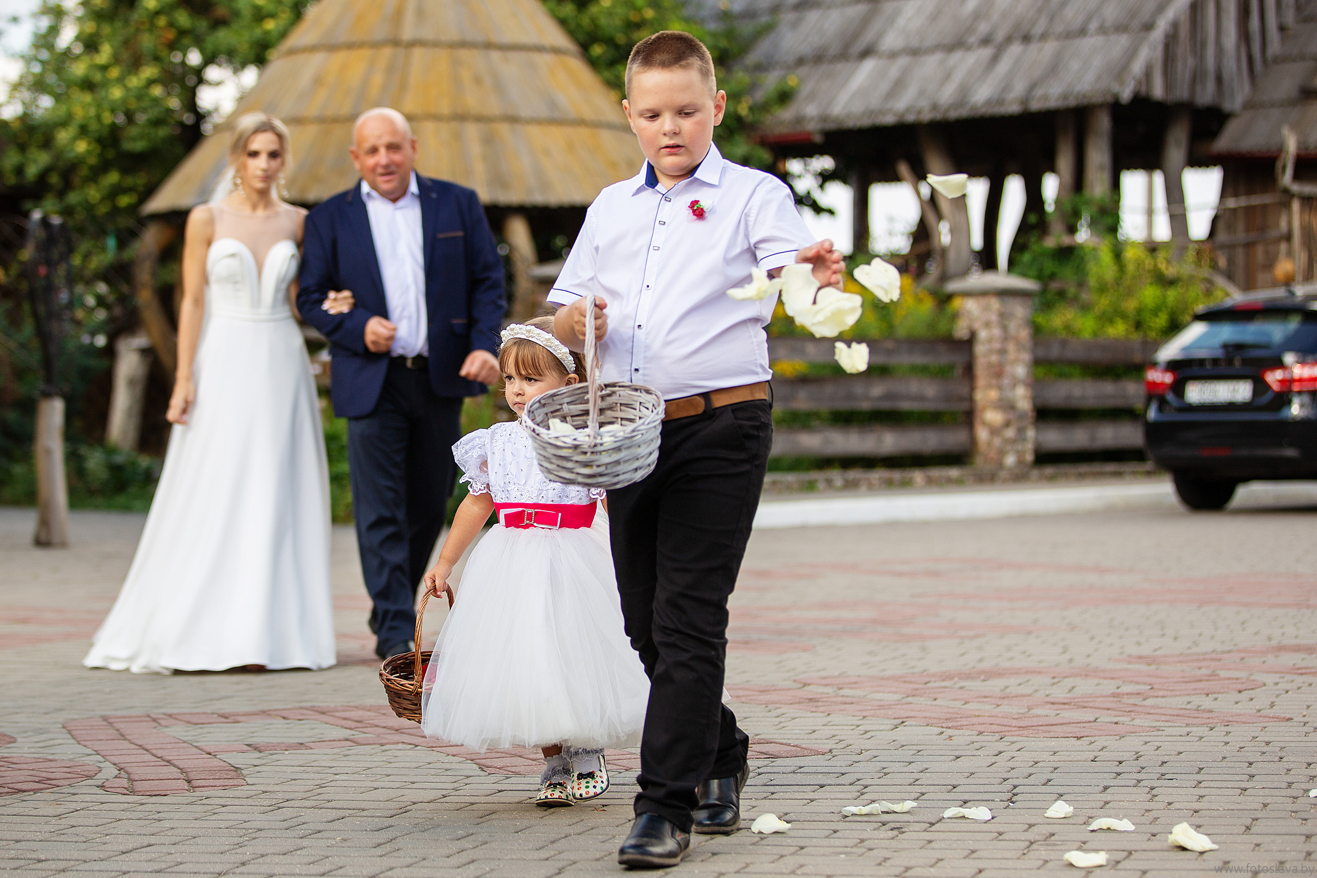 Свадебная фотосессия Нины и Александра. Свадебный фотограф в Барановичах Вячеслав Шах-Гусейнов, фотошкола