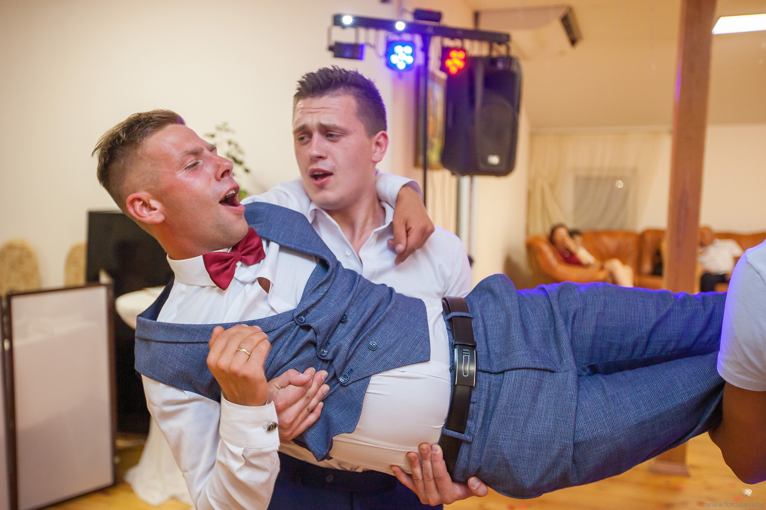 Свадебная фотосессия Нины и Александра. Свадебный фотограф в Барановичах Вячеслав Шах-Гусейнов, фотошкола