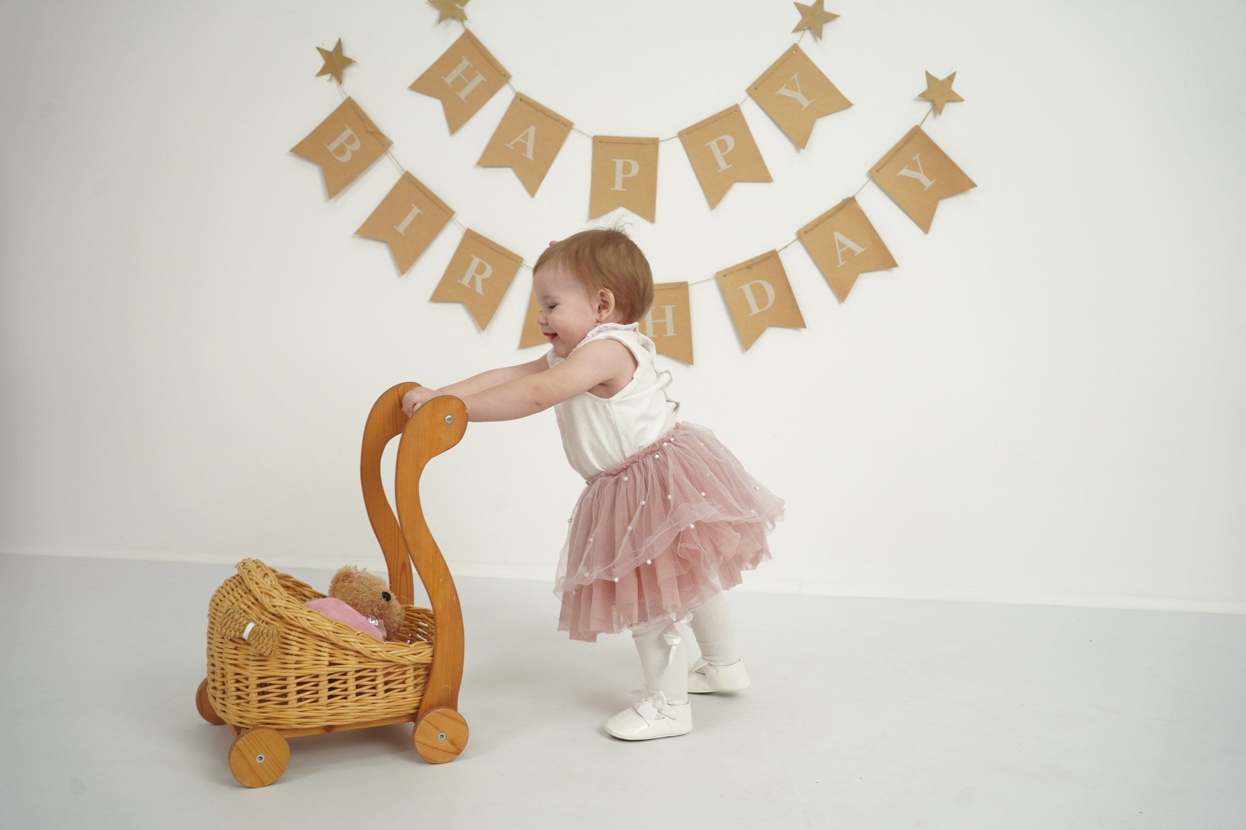 Фотоссесия на Годик для Девочки. Детская Фотостудия ГОДОВАСИКИ в Санкт-Петербурге фотосесия на годик