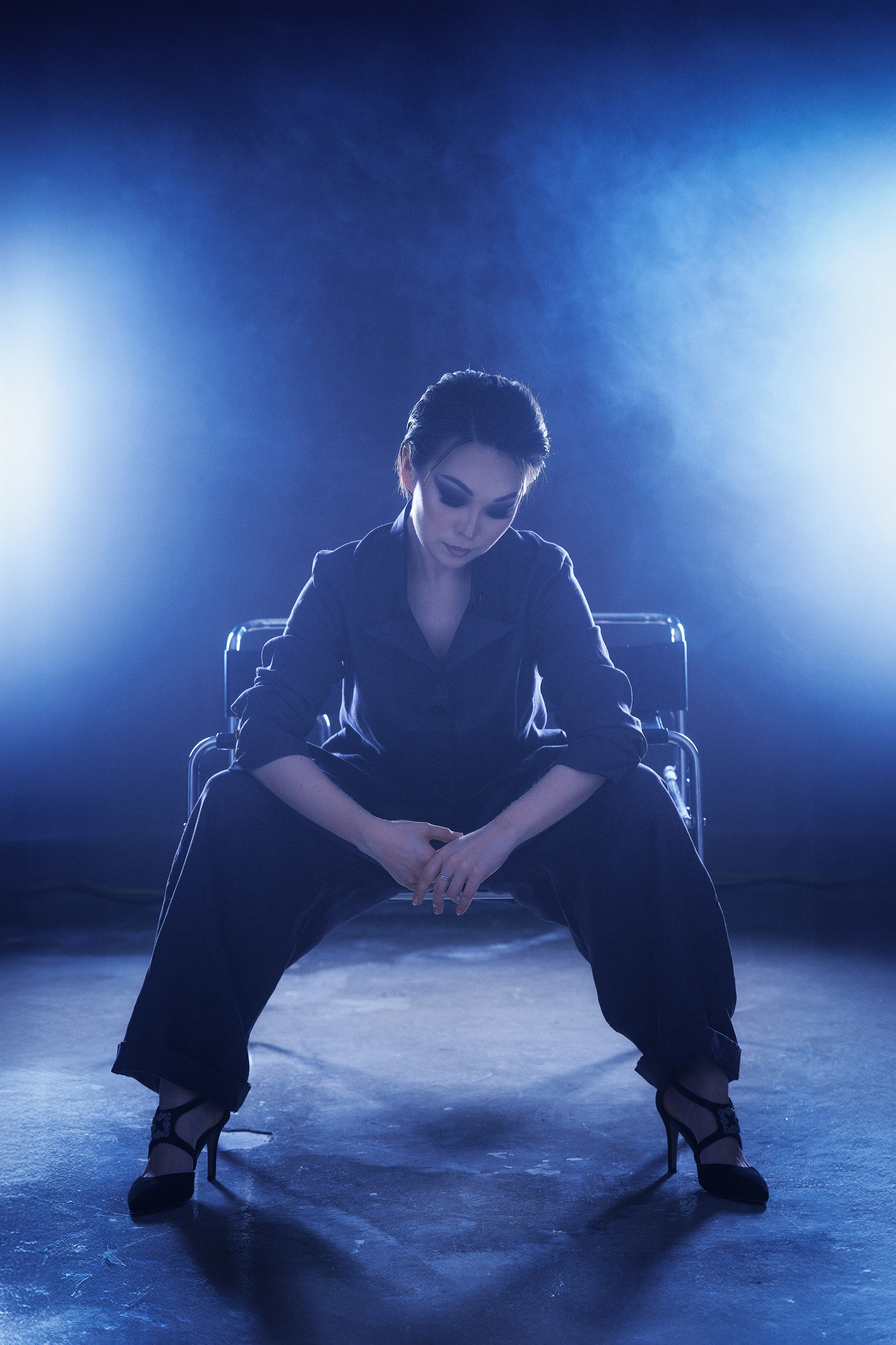 женская контентная съёмка в студии, фотограф Илья Матвеев в Краснодаре