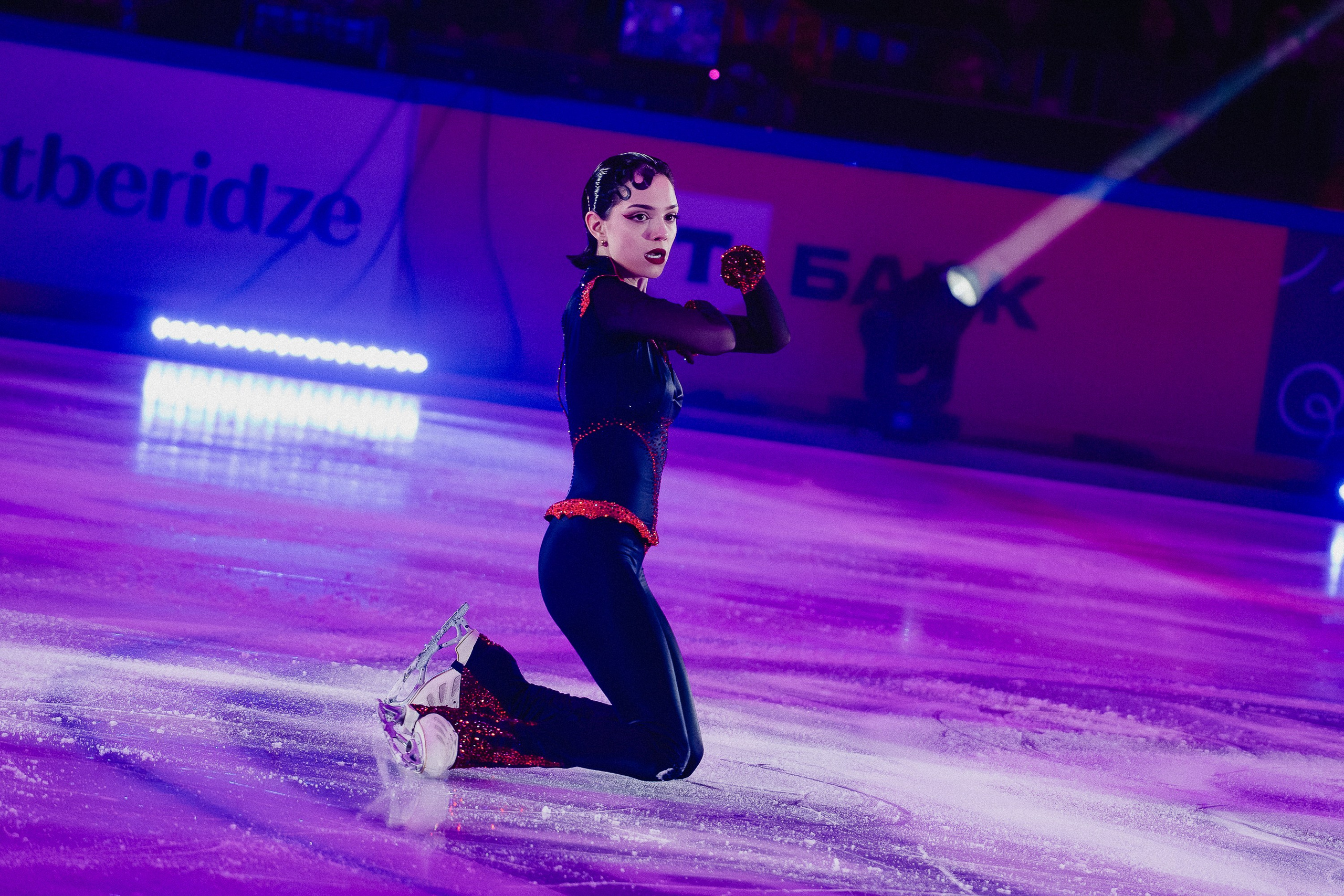 Шоу Этери Тутберидзе в Новосибирске. Воробьева Ксения — Спортивный и танцевальный фотограф Новосибирск