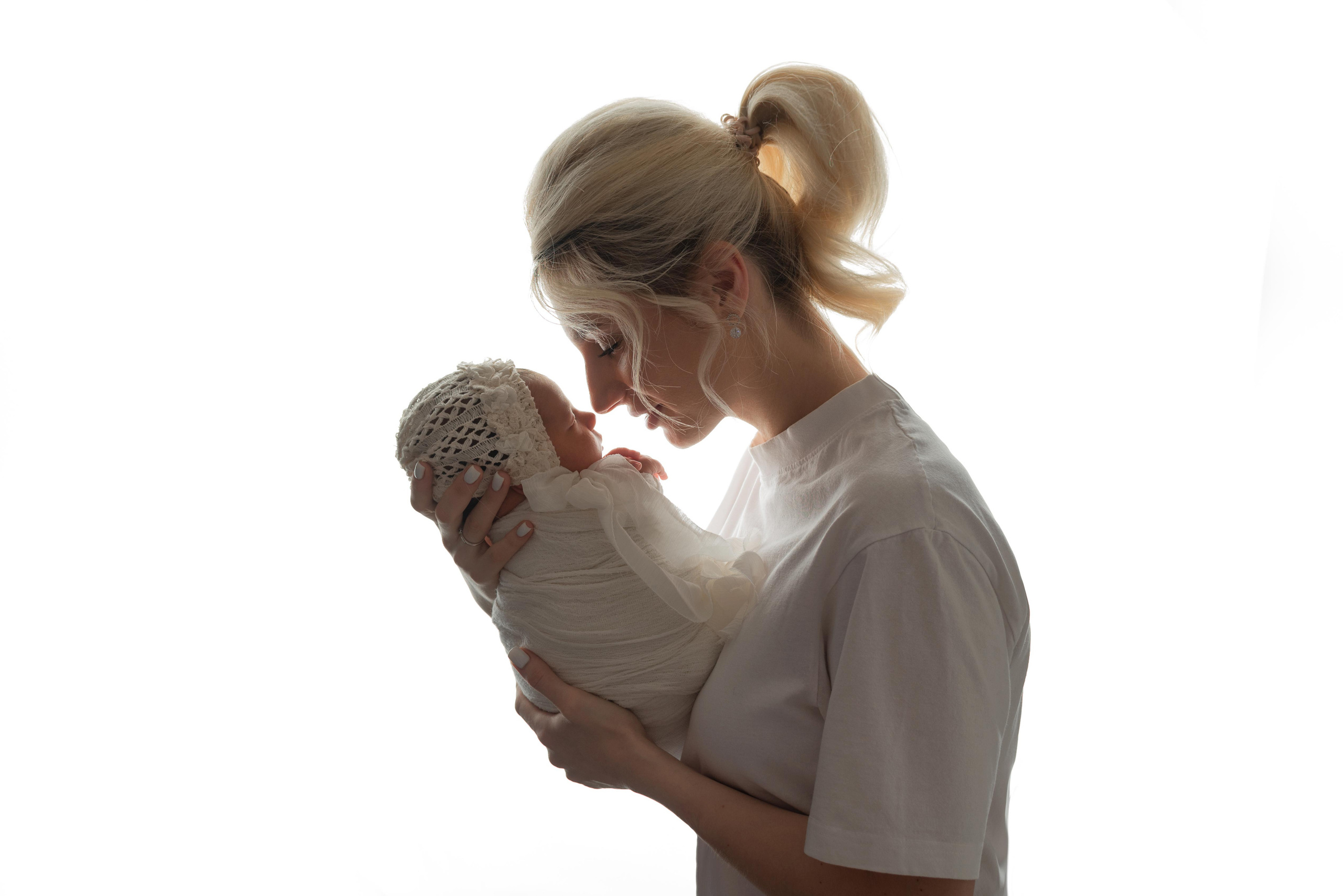 Малышка Алиса пакет Ньюборн Экспресс + кадры с родителями. Фотограф новорожденных в Нижневартовске Лара Курдюкова