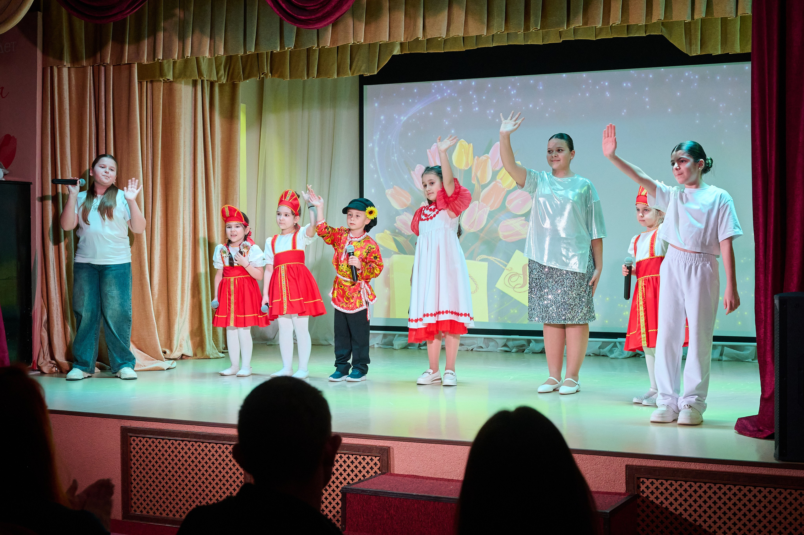 8 марта в Виноградном. Жизнь курорта Кабардинка в фотографиях