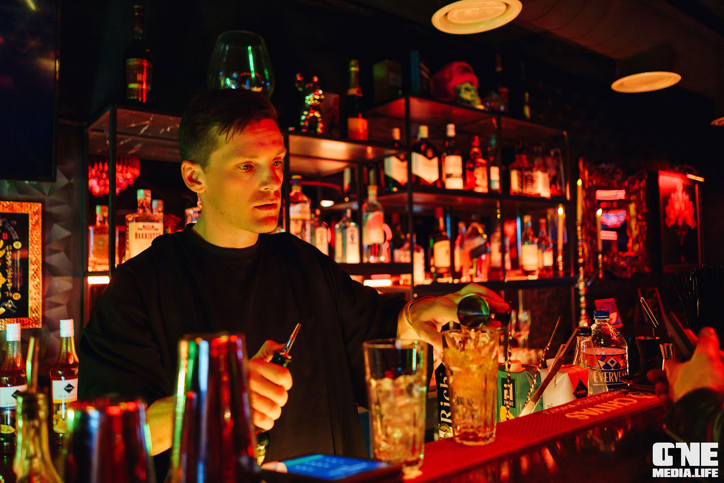 Фоторепортаж из бара Secret. One Media Life: фоторепортажи, фотоотчеты с мероприятий и заведений