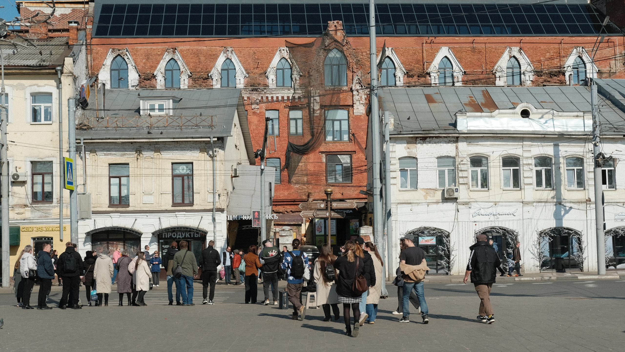 29.03 — 30.03.2025 // фотовыезд в Ярославль. Фотовыставки serebro.gallery, в которых автором можешь стать ты! | Москва