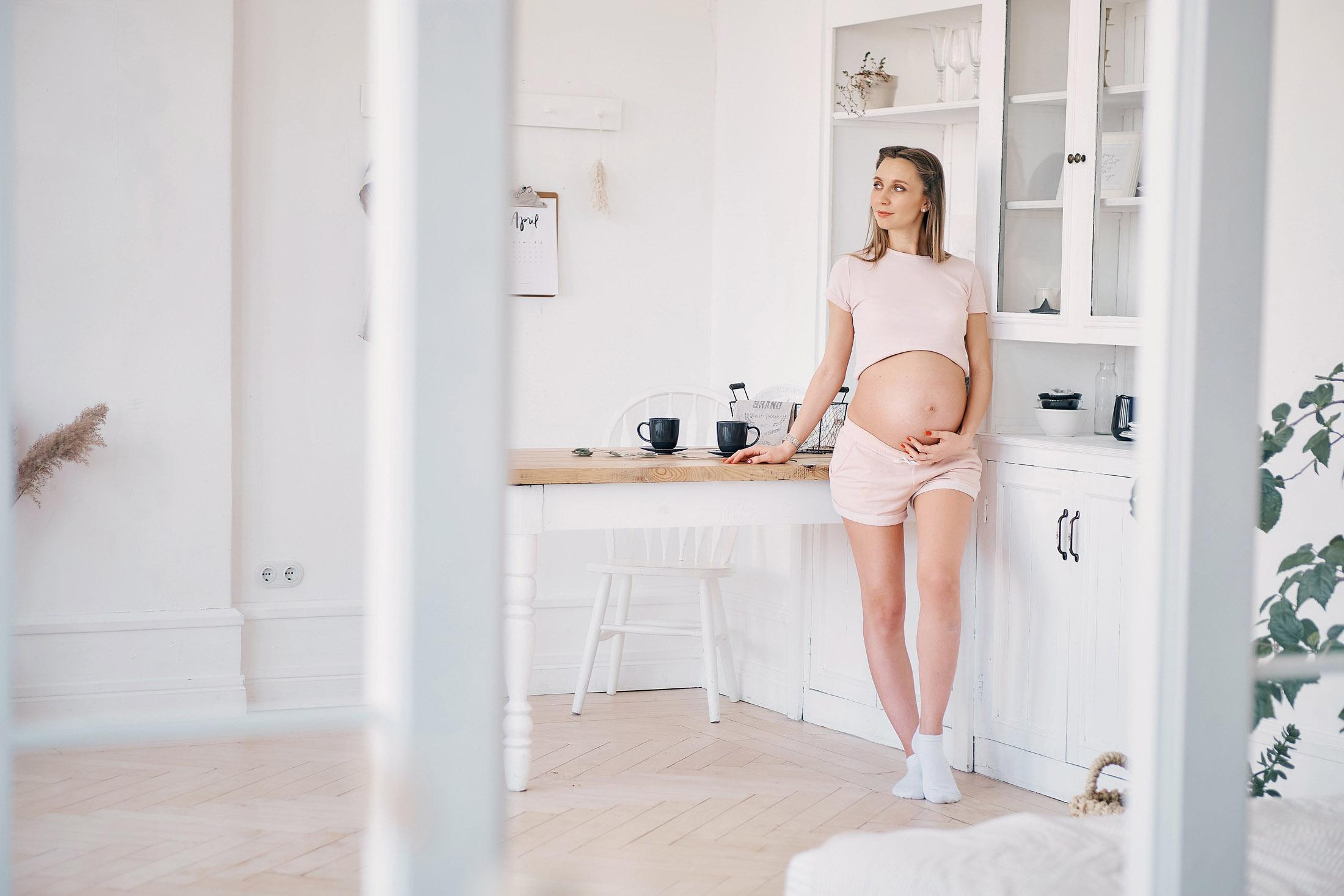 Фотосессия в ожидании Оля и Антон. Фотограф для бизнеса Константин Брусницын в Екатеринбурге