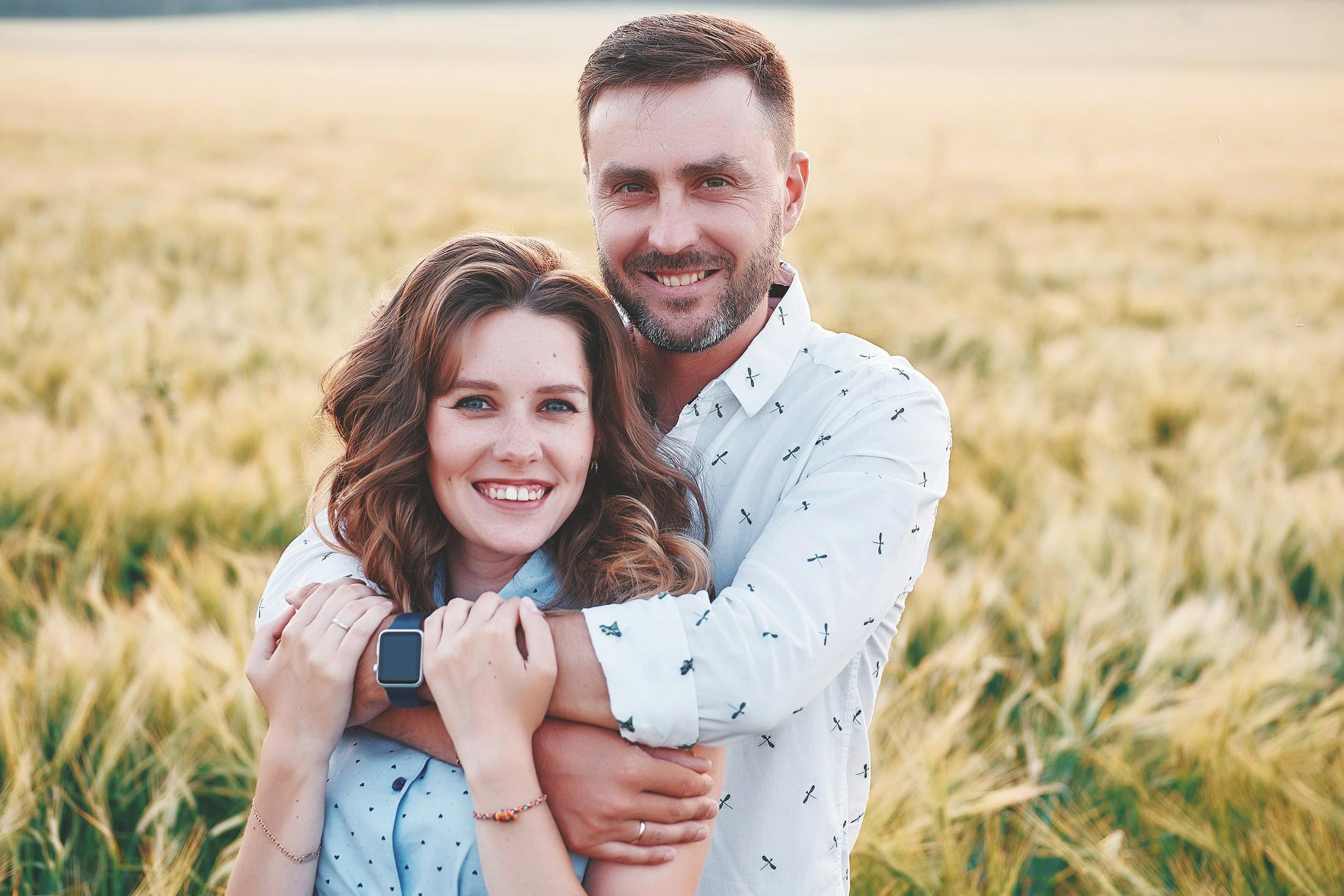 Фотосессия семьи в полях под Екатеринбургом — Катя Саша и Матвей. Фотограф для бизнеса Константин Брусницын в Екатеринбурге