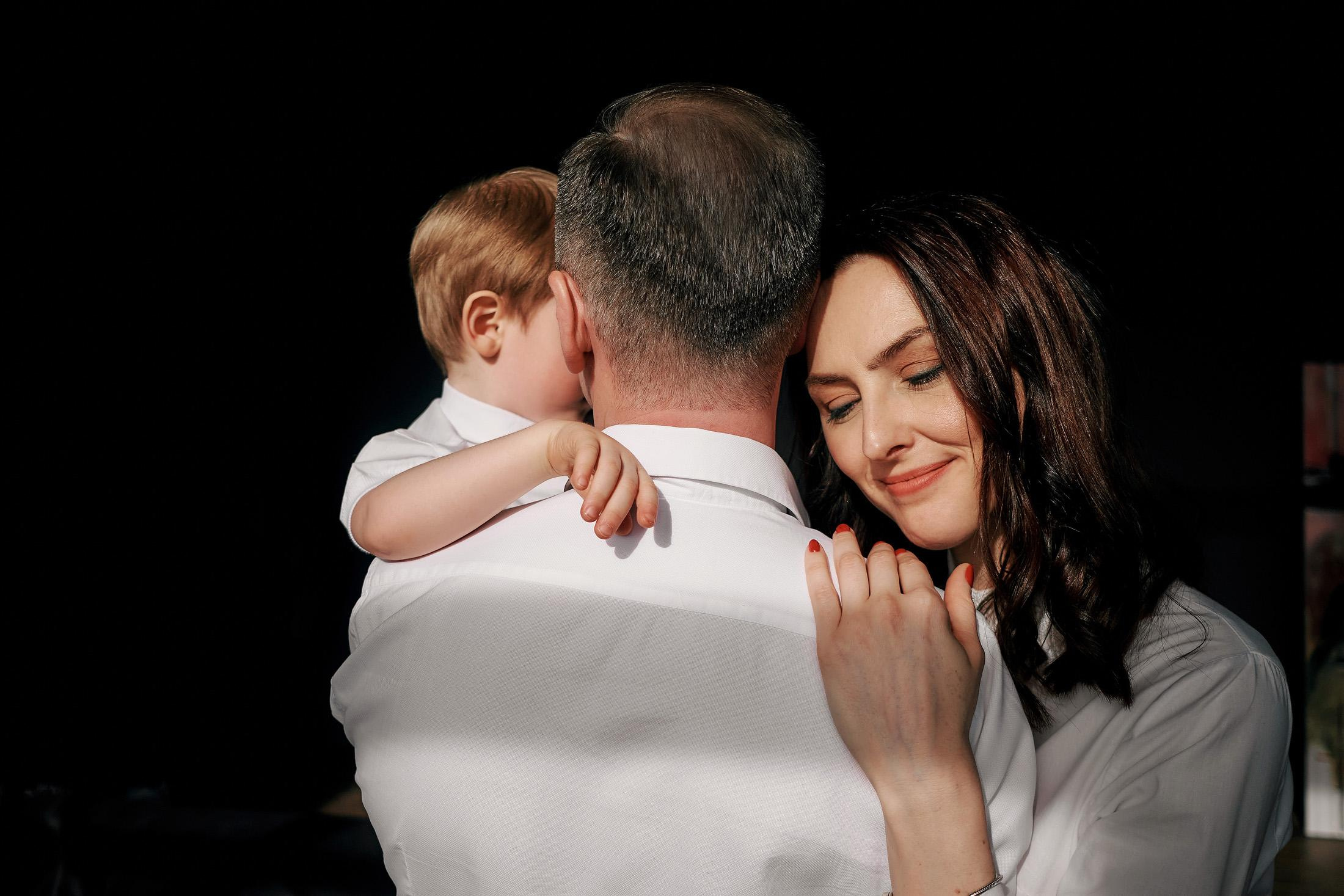 Семеня фотосессия в фотостудии Laboratory Черноморцы. Фотограф для бизнеса Константин Брусницын в Екатеринбурге