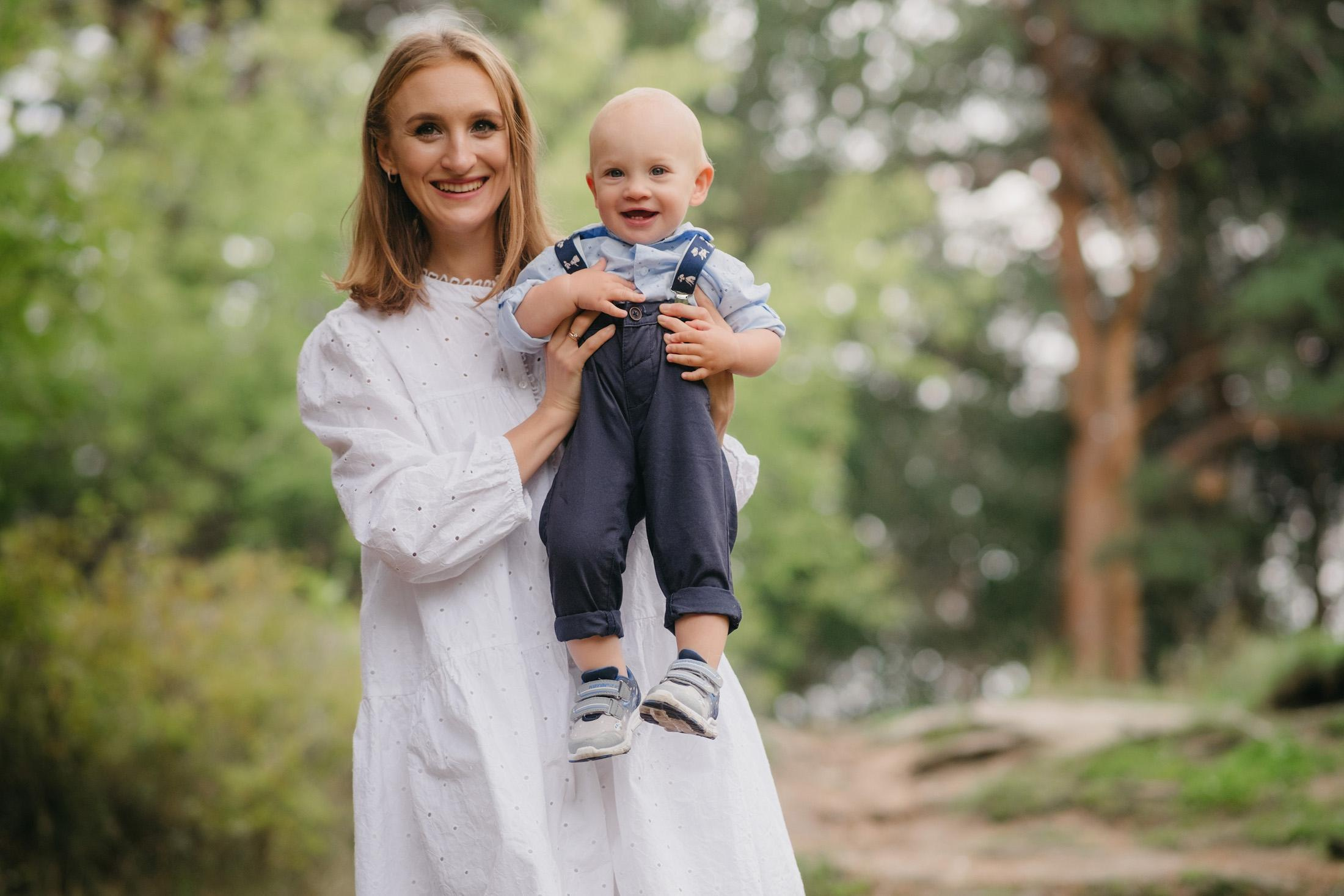 Семейная фотосессия в парке Каменные Палатки. Фотограф для бизнеса Константин Брусницын в Екатеринбурге