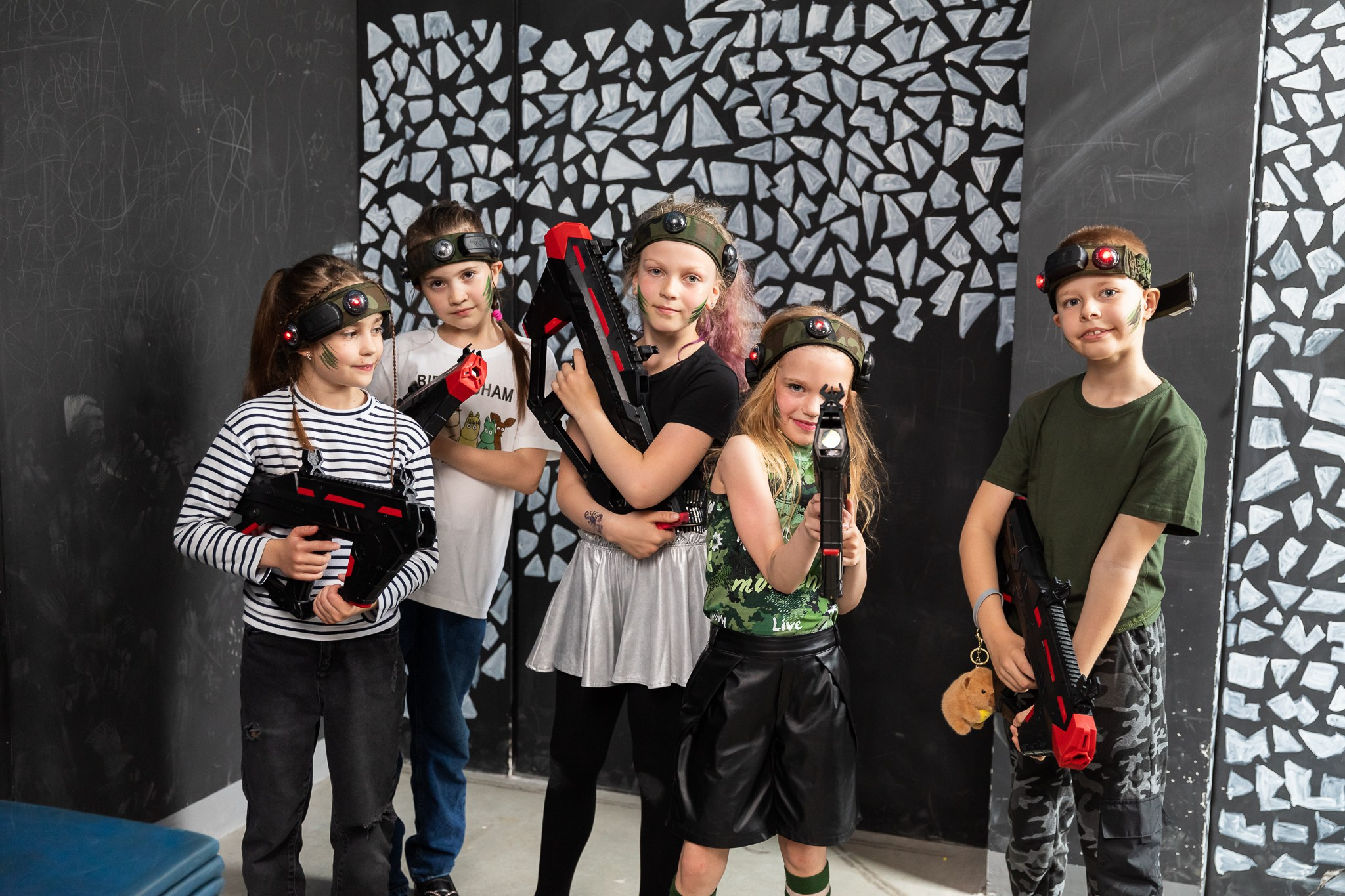Платону 8 лет, лазертаг Zаряд. Фотограф Татьяна Генева