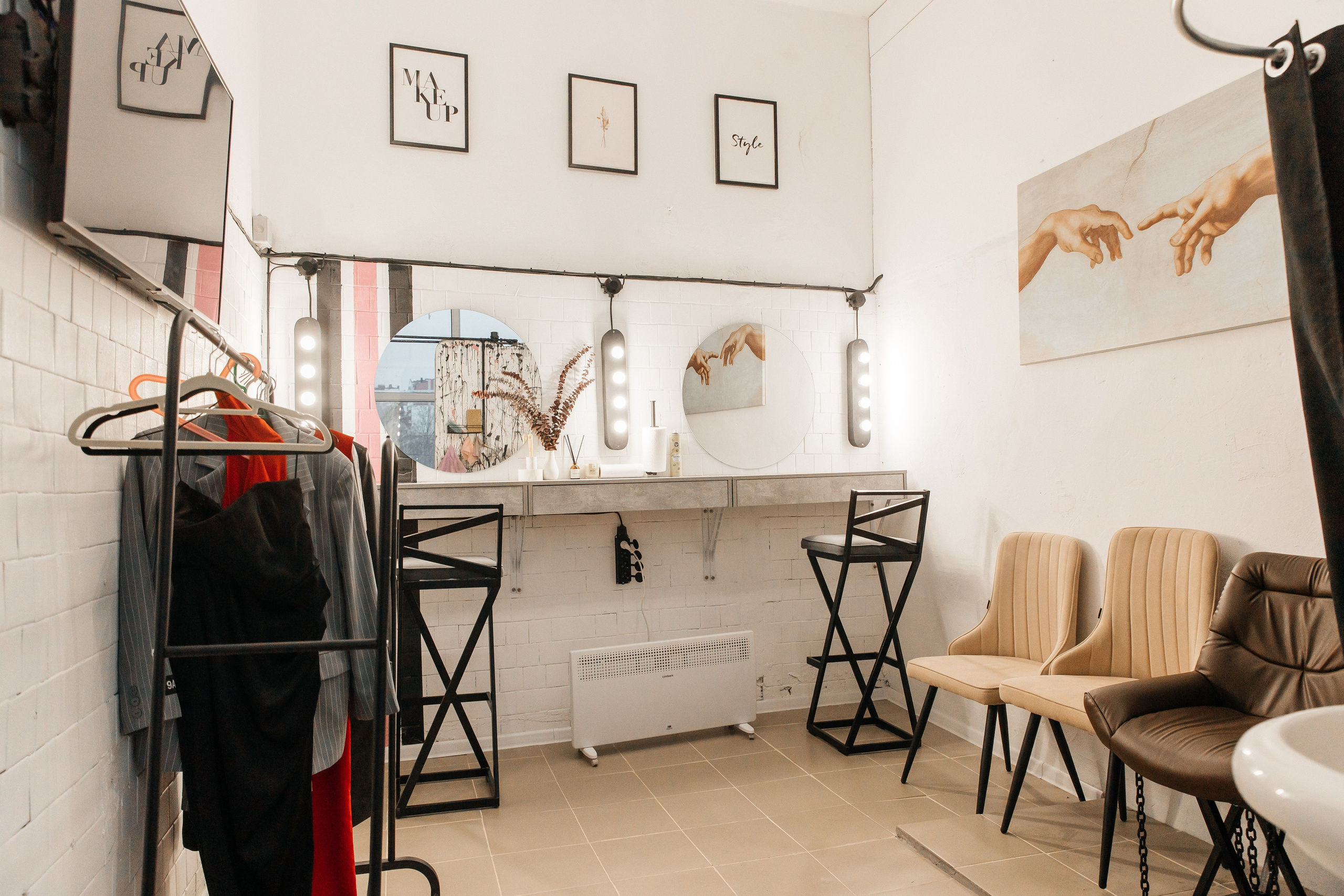 Студия SFERA82 (фото, видео, подкасты, reels). Свадебный фотограф и видеограф Владислав и Анастасия Макриди