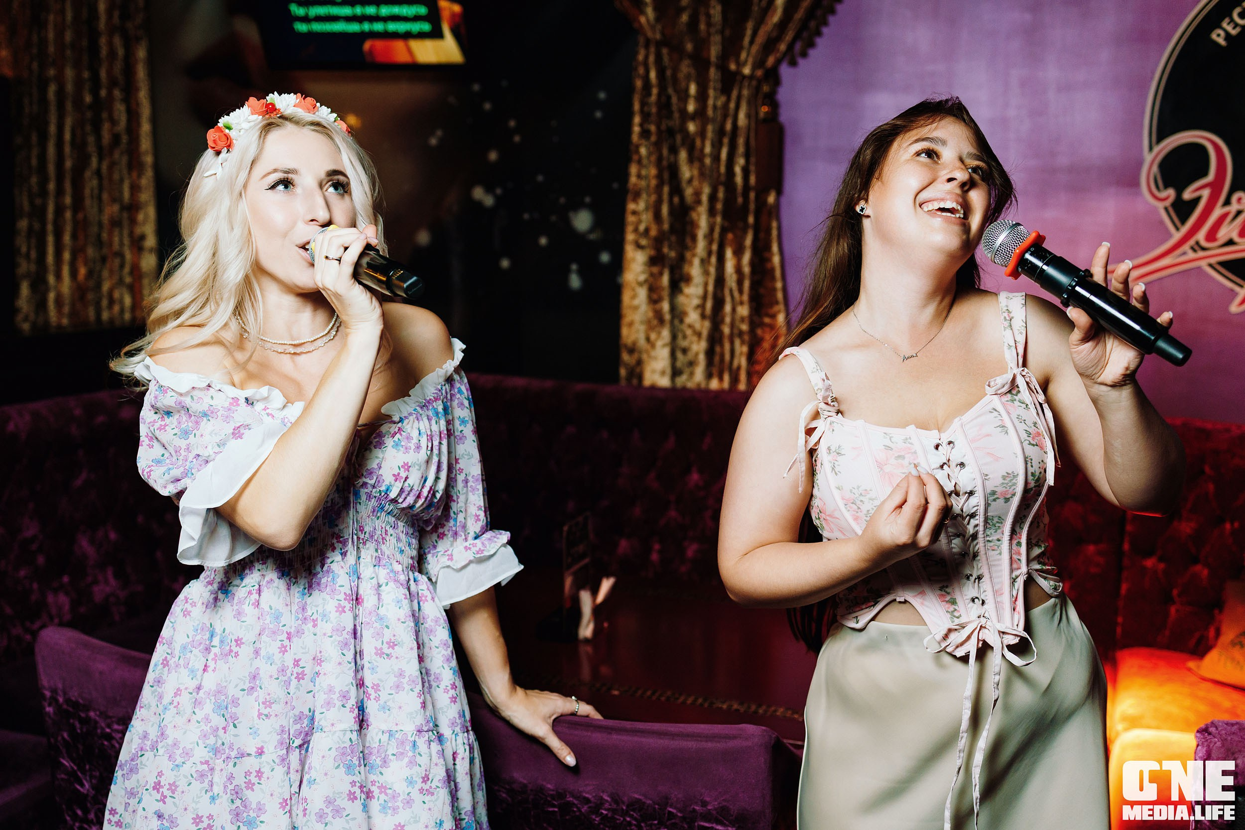 Фоторепортаж из караоке-клуба Эйфория. One Media Life: фоторепортажи, фотоотчеты с мероприятий и заведений