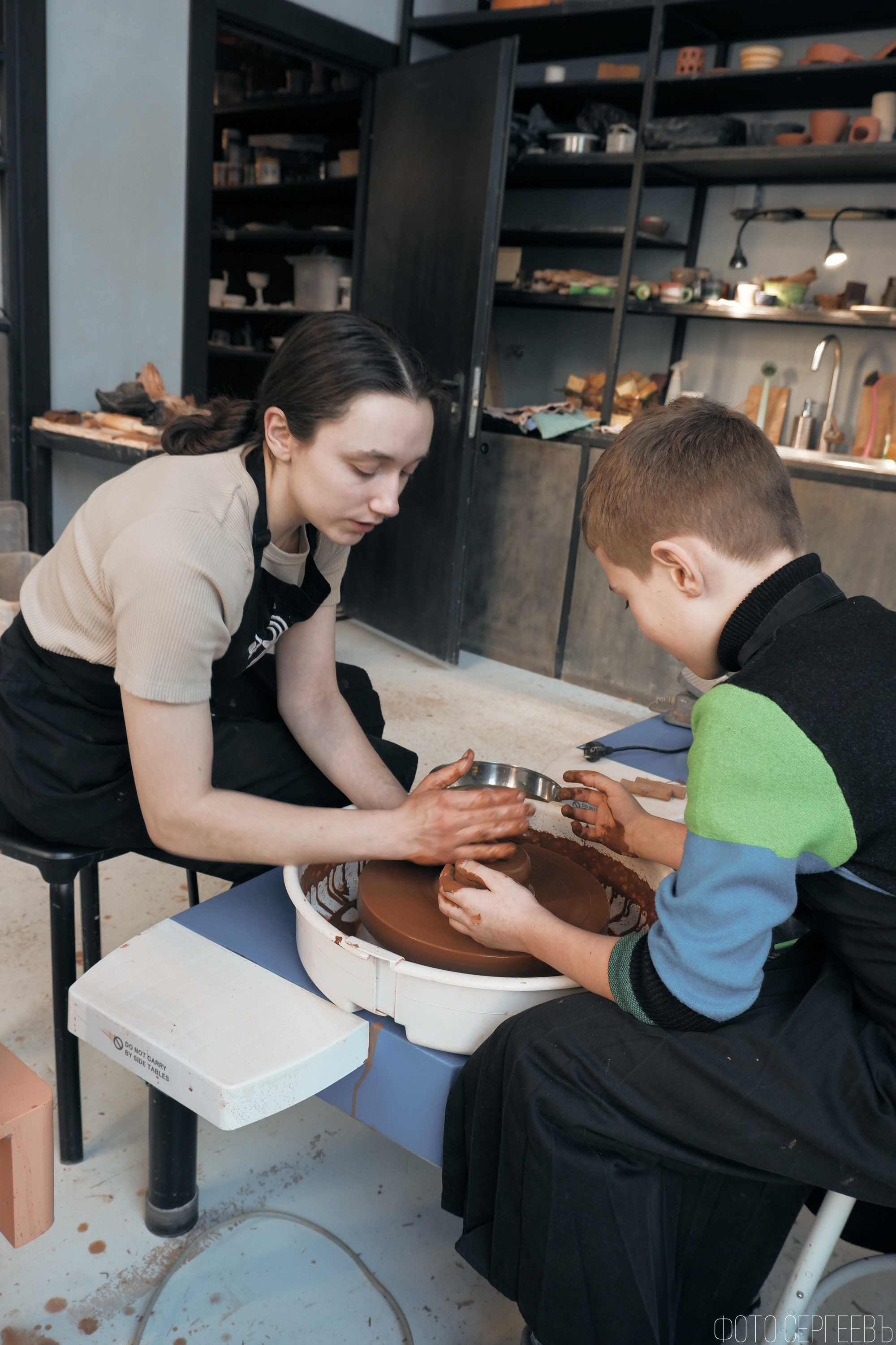 Дом искусства «Котинга». Фотографъ Сергѣевъ. Поймать мгновеніе