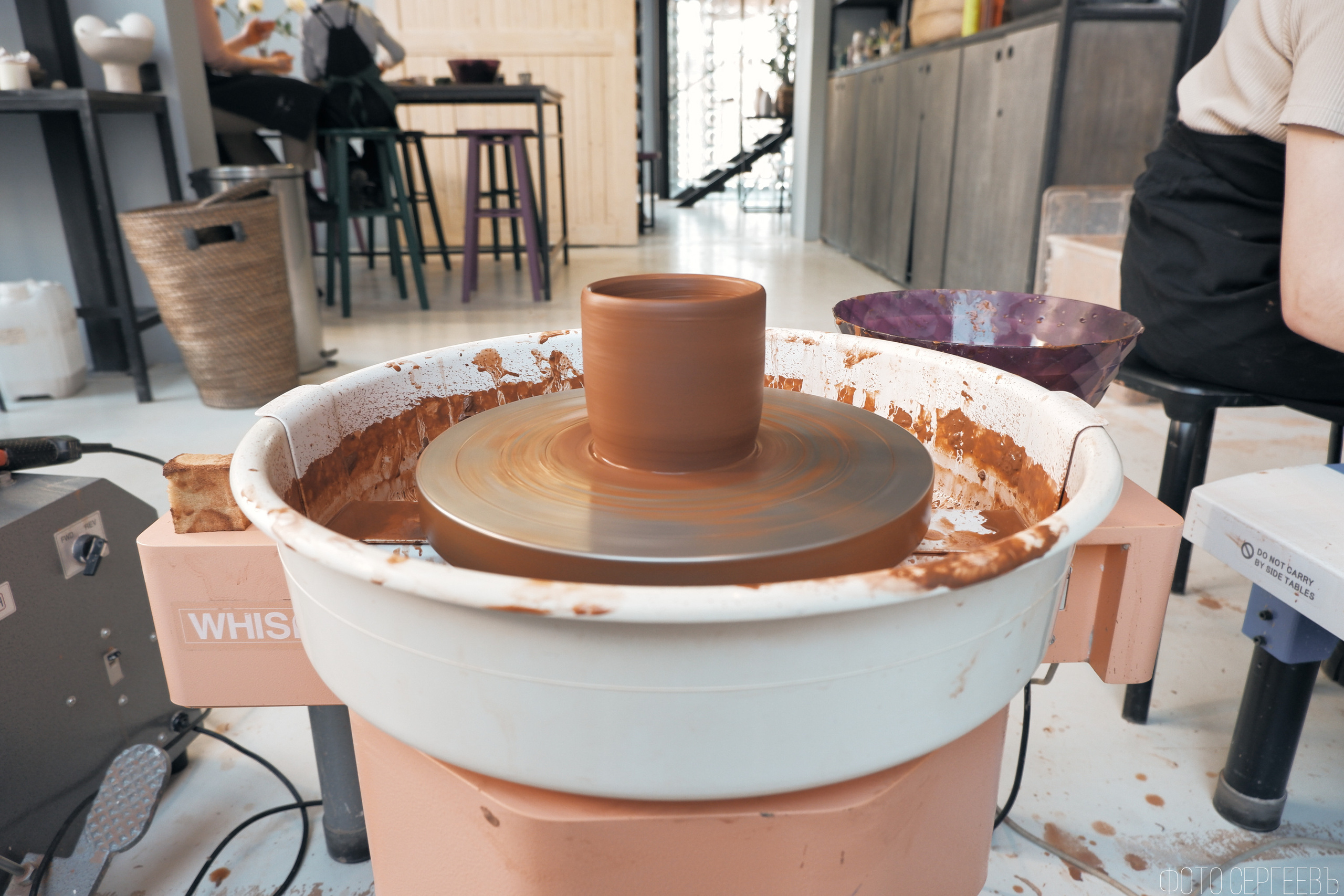 Дом искусства «Котинга». Фотографъ Сергѣевъ. Поймать мгновеніе