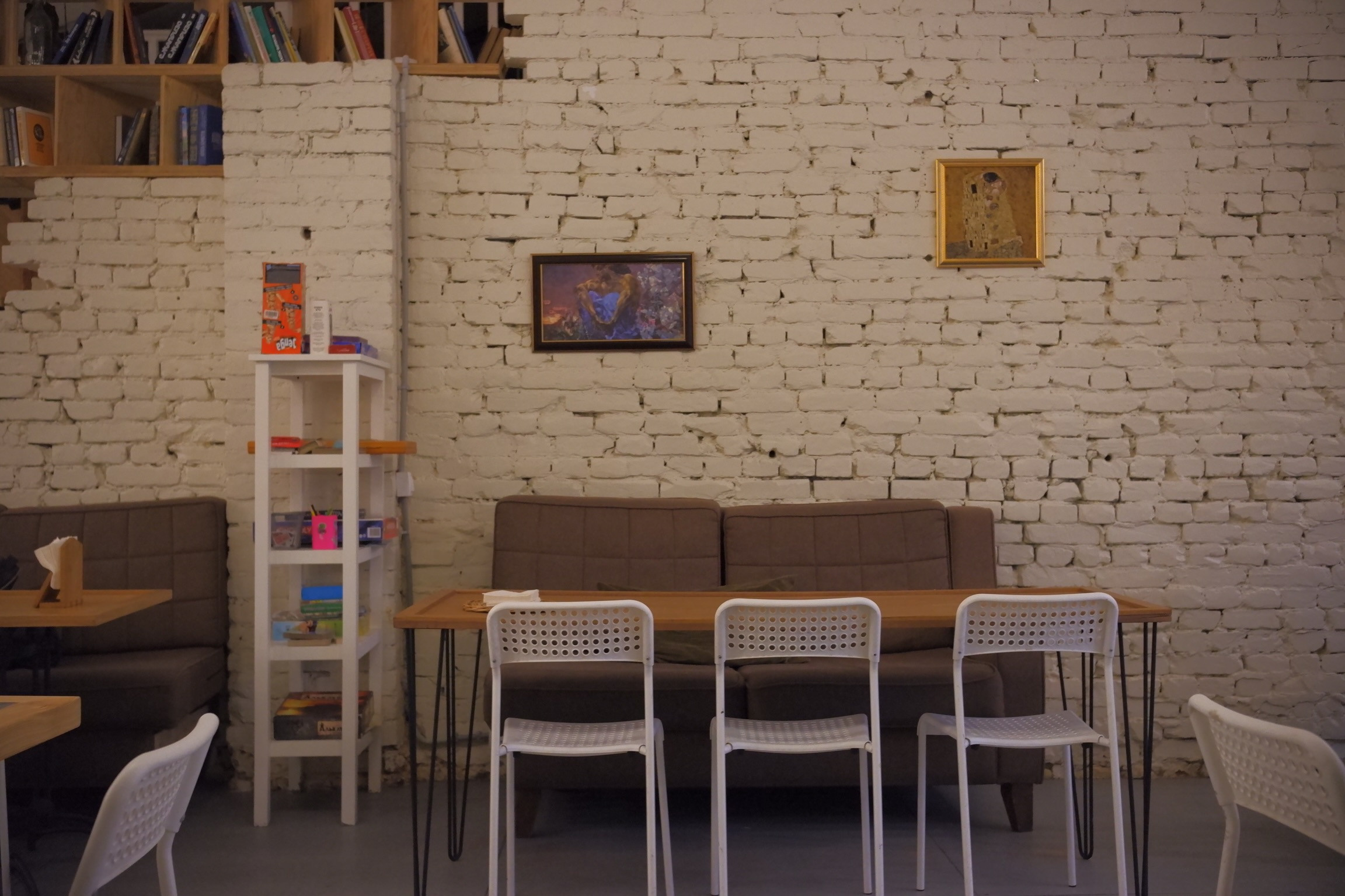 Кафе Иду лесом Братцево Fujifilm X-A5 TTArtisant AF 27mm f2,8