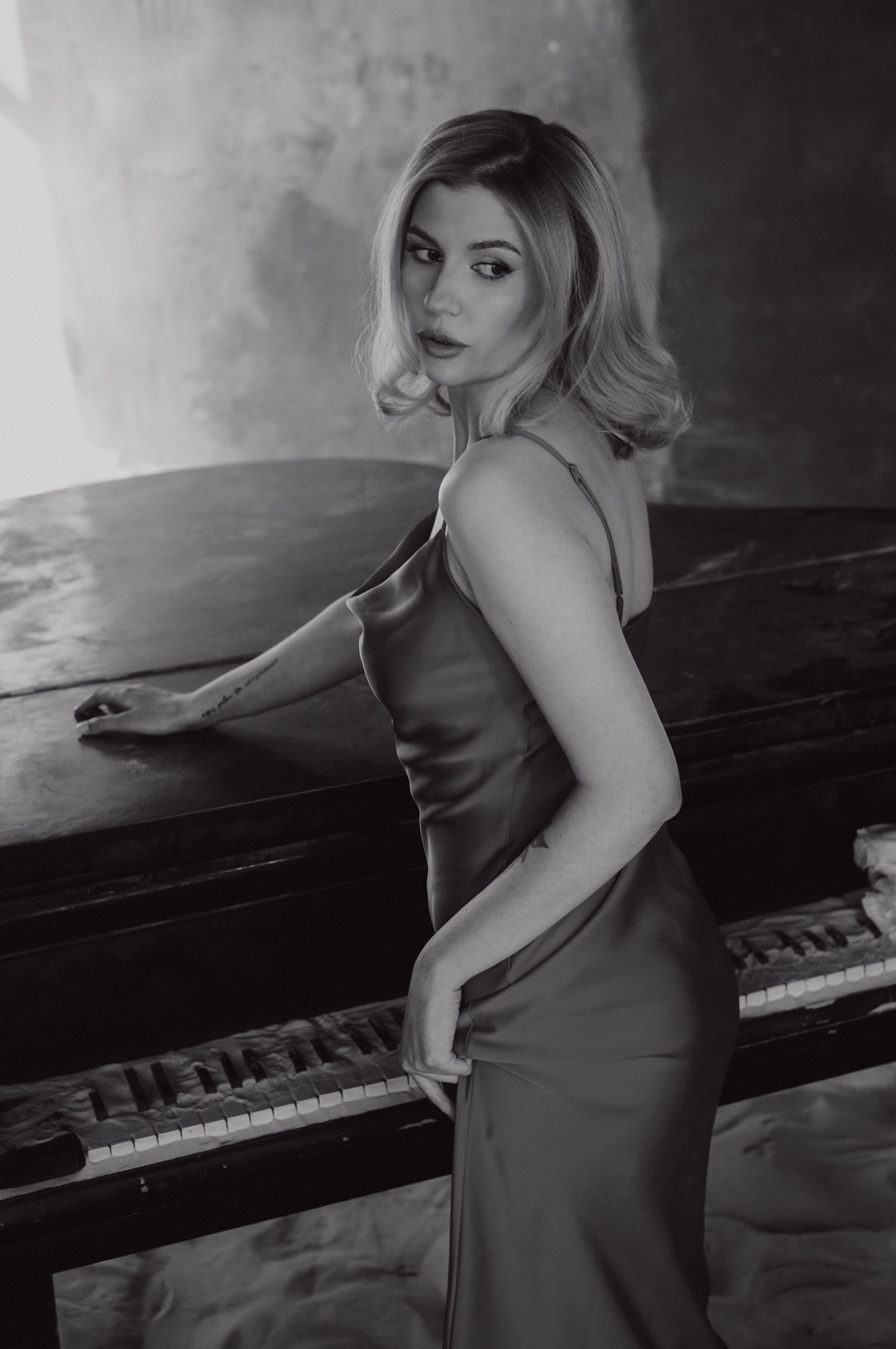 Персональная женская съемка в студии/ Irina in Saint Petersburg. Фотограф Полина Гольдис