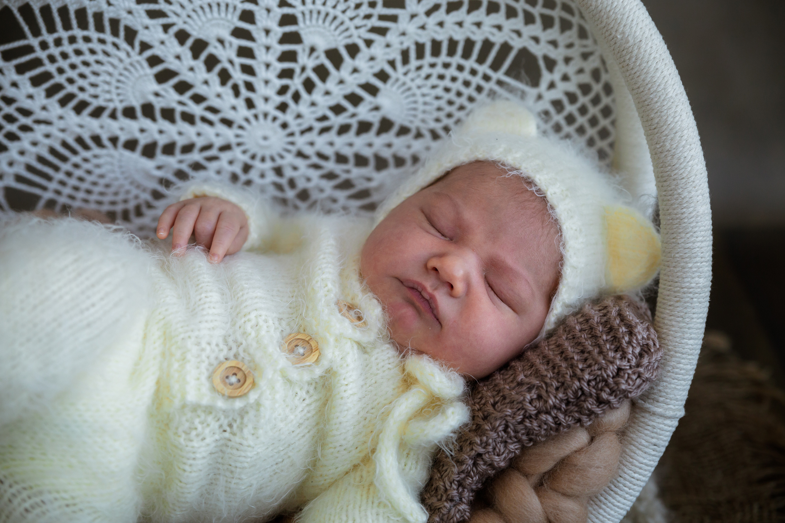 Newborn photoshooting. Professional family and children’s photographer in Izmir Irina Eron