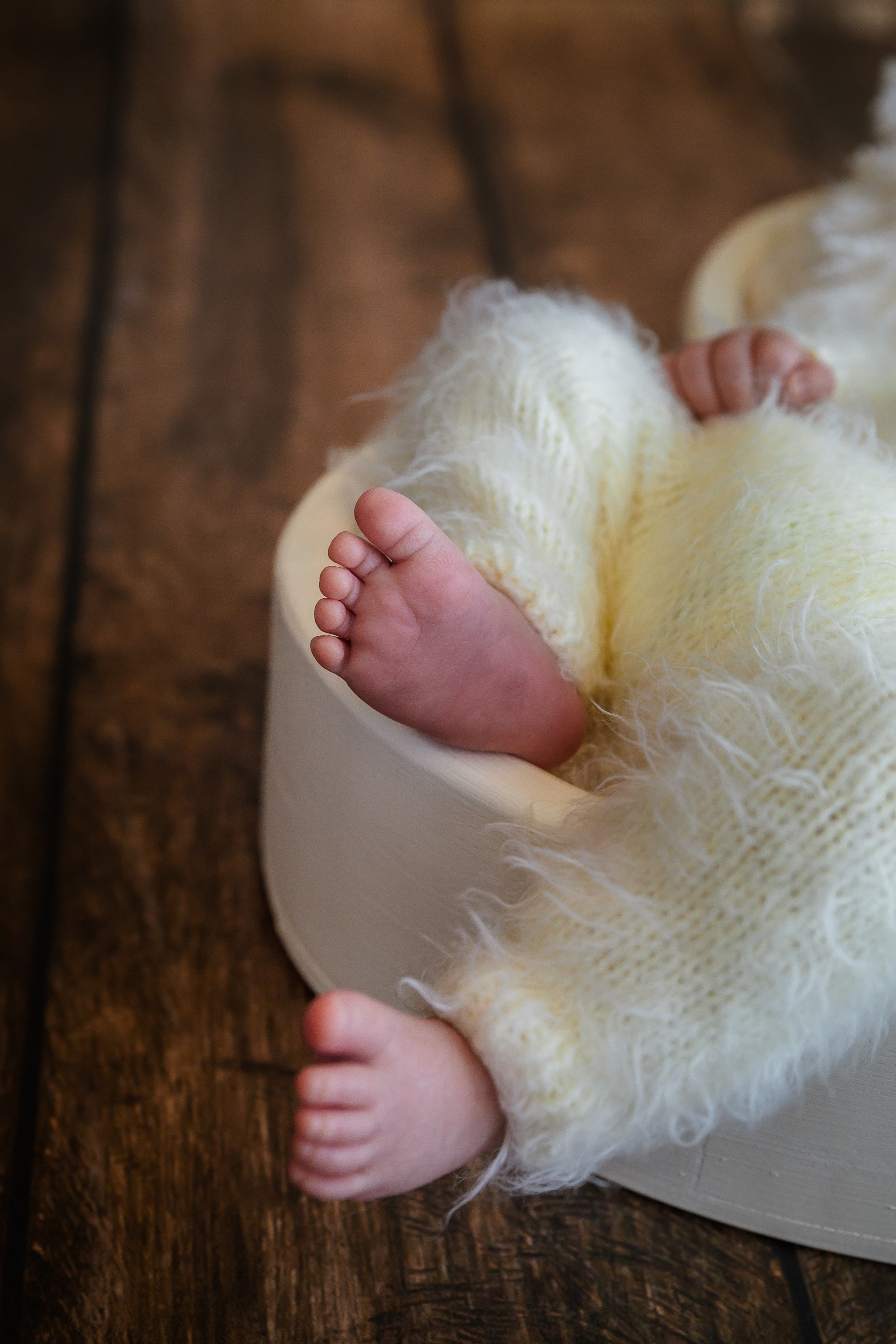 Newborn photoshooting. Professional family and children’s photographer in Izmir Irina Eron
