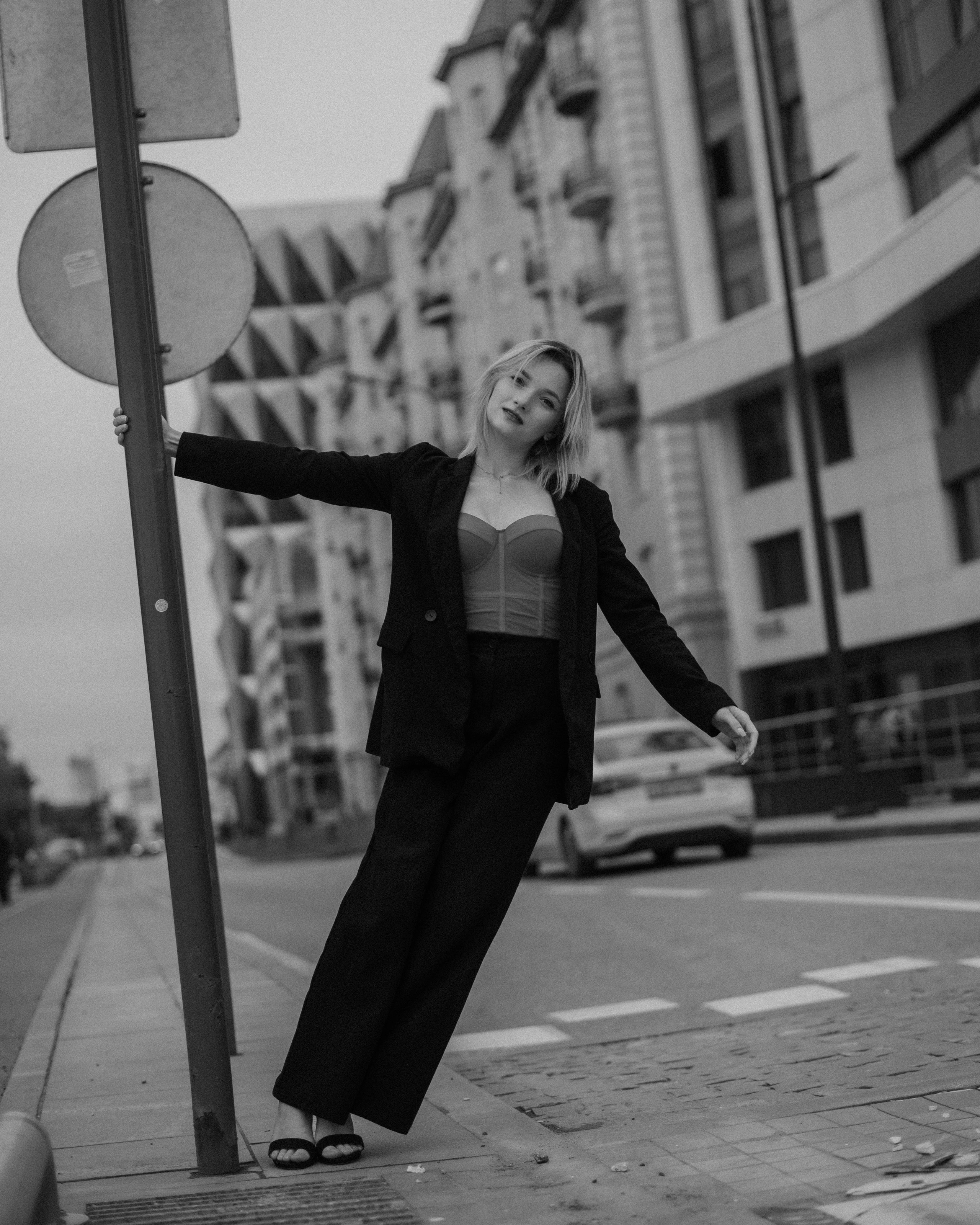 Аня. Женский фотограф. Создатель украшений ручной работы. Модель