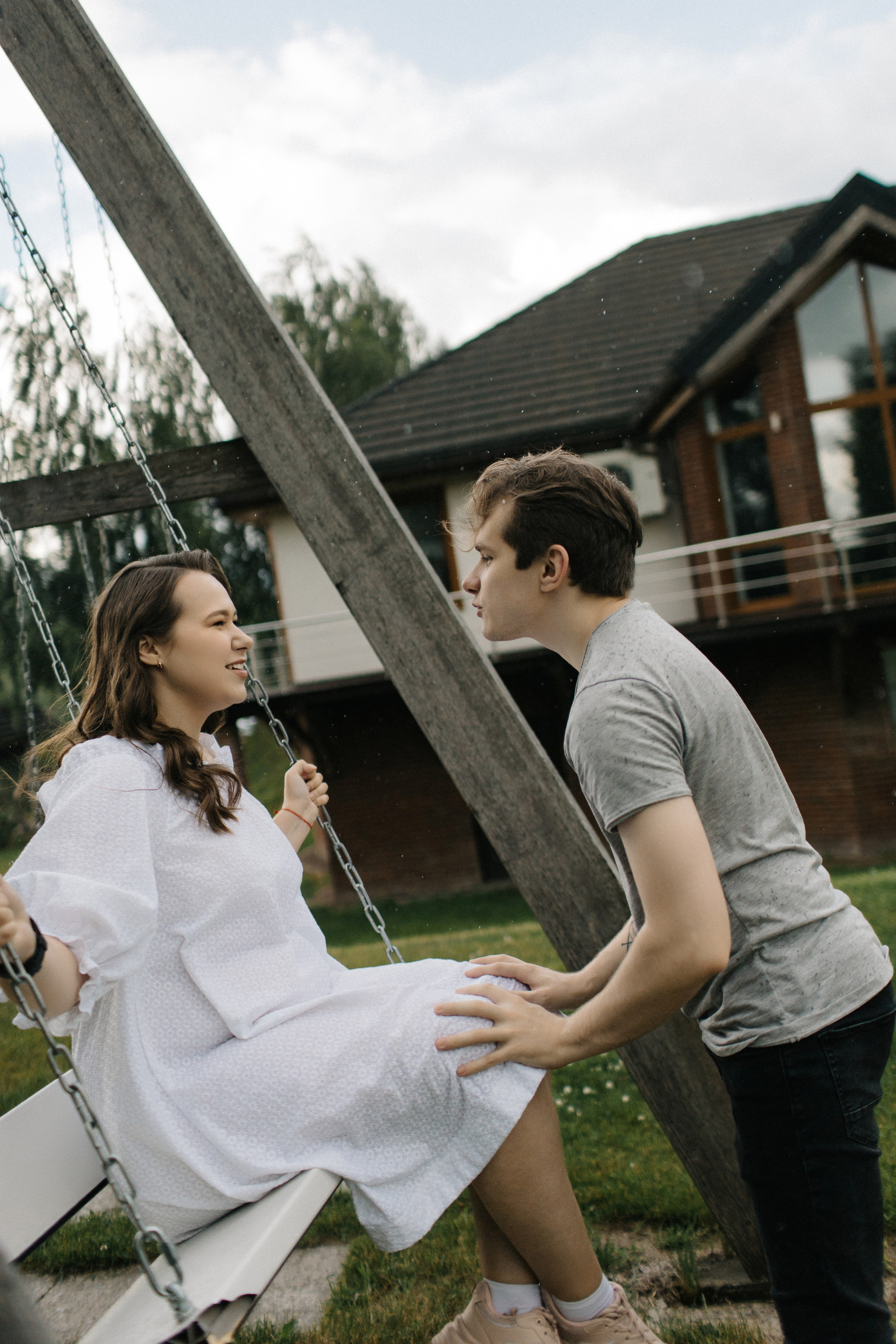 Никита и Виктория. Love Story под дождём в усадьбе «Хорошее место». Сергеев Алексей. Фотограф