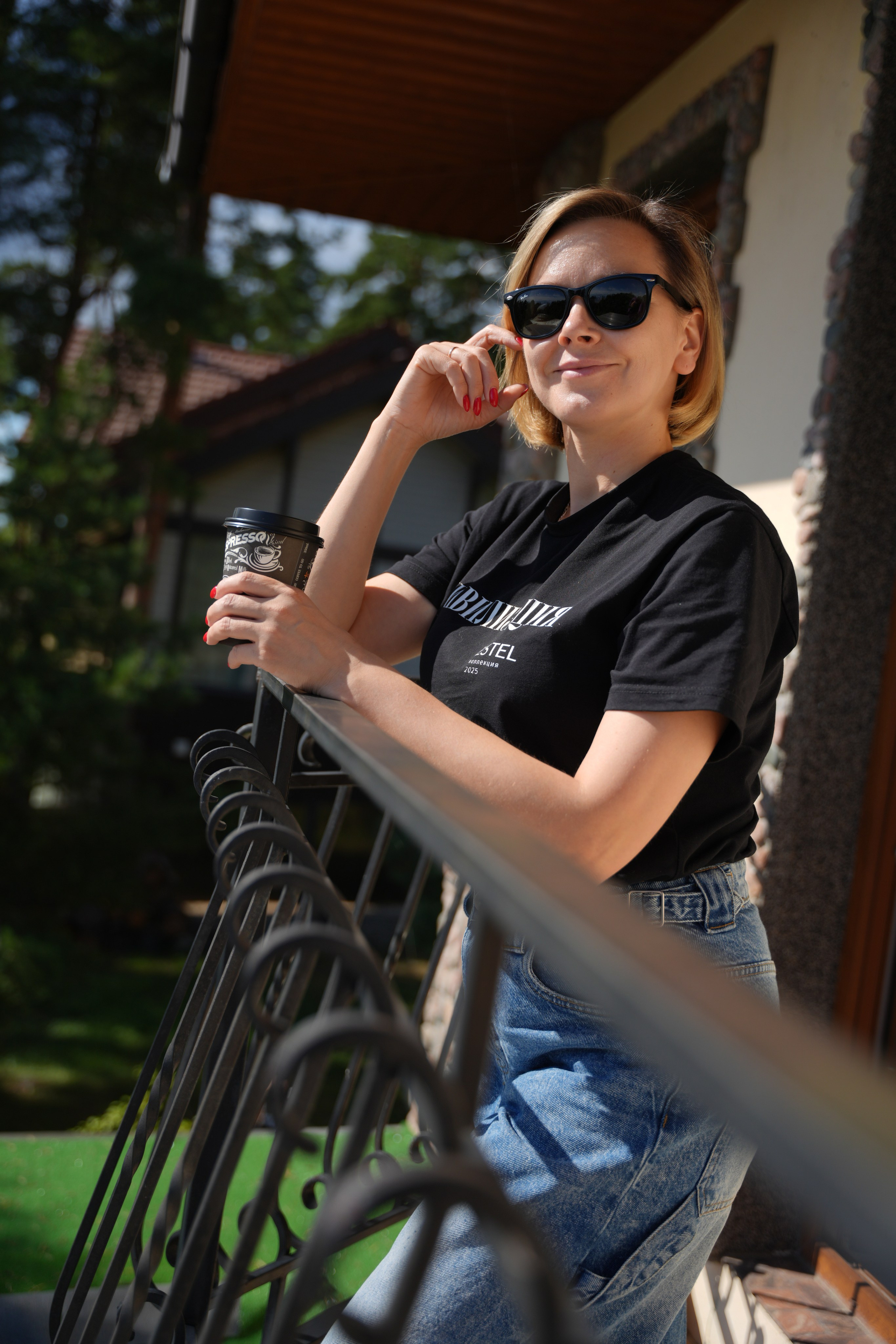 #backstage со съёмок команды в загородном доме. Портретный фотограф в Санкт-Петербурге Дмитриева Наталия