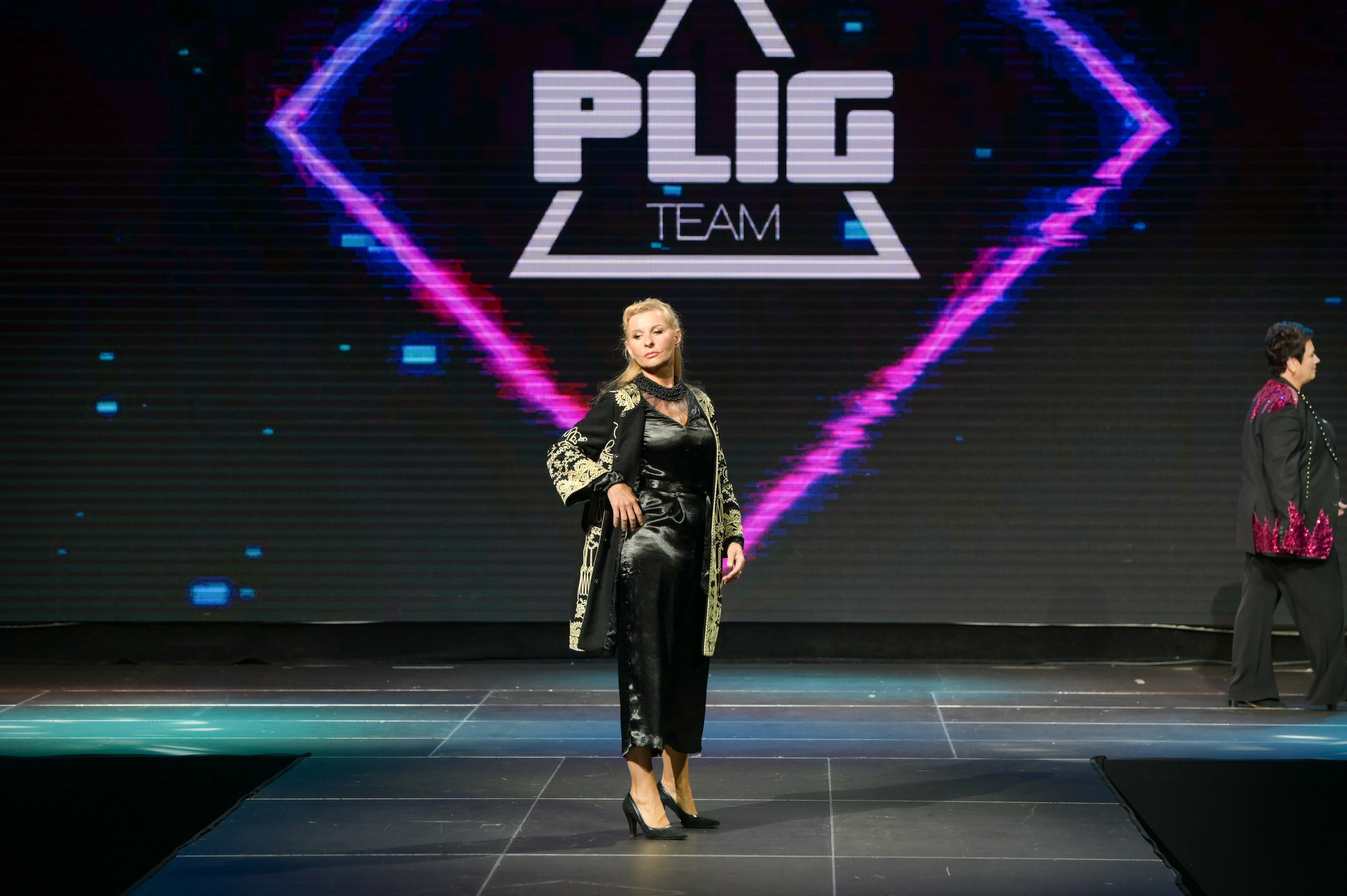 Fashion Show Photos. Фотоуслуги, услуги фотографа, фотографирование важных событий