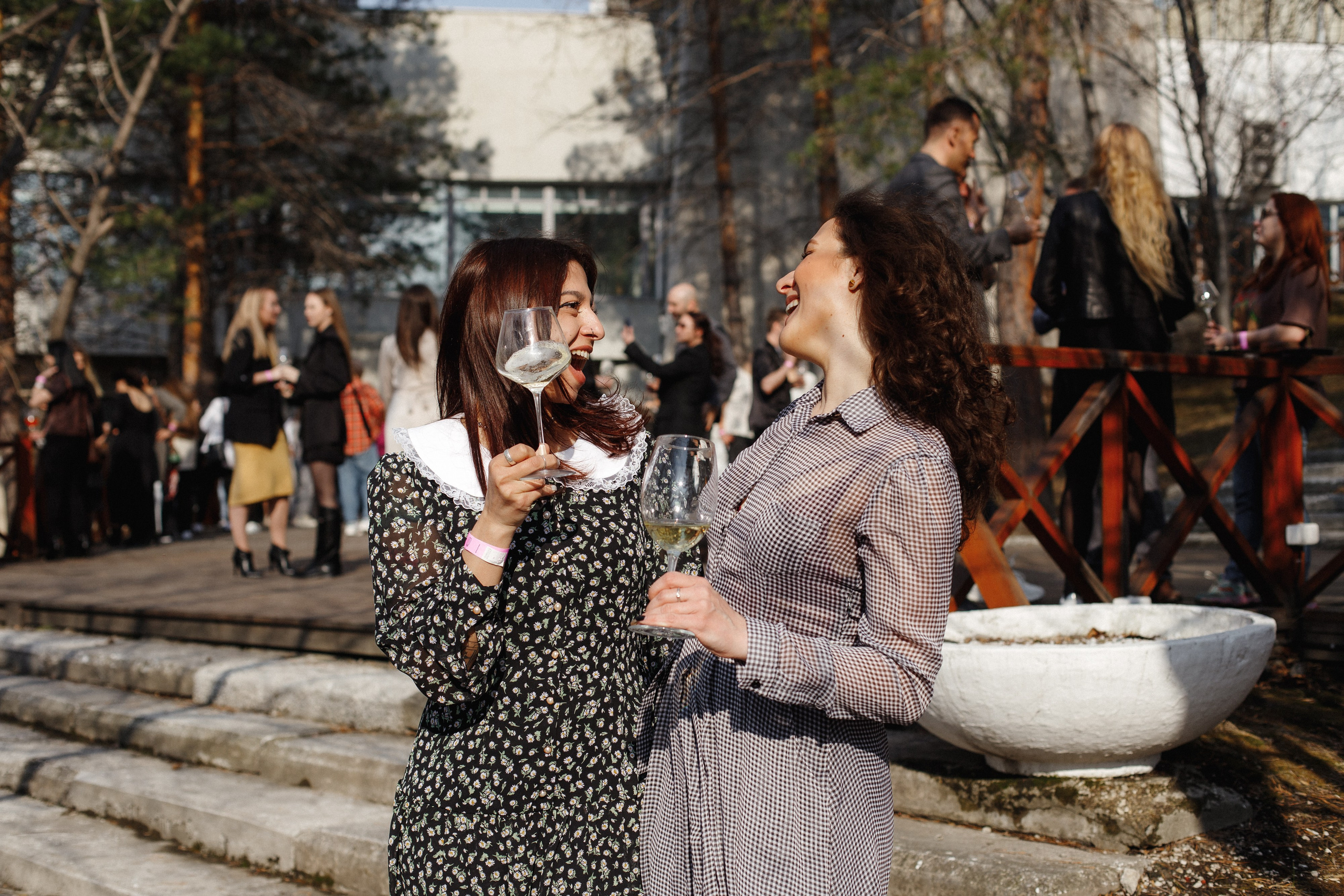 ФЕСТИВАЛЬ ИГРИСТЫХ ВИН. СВОИ. ФОТООТЧЕТЫ-СОБЫТИЯ-МЕСТА