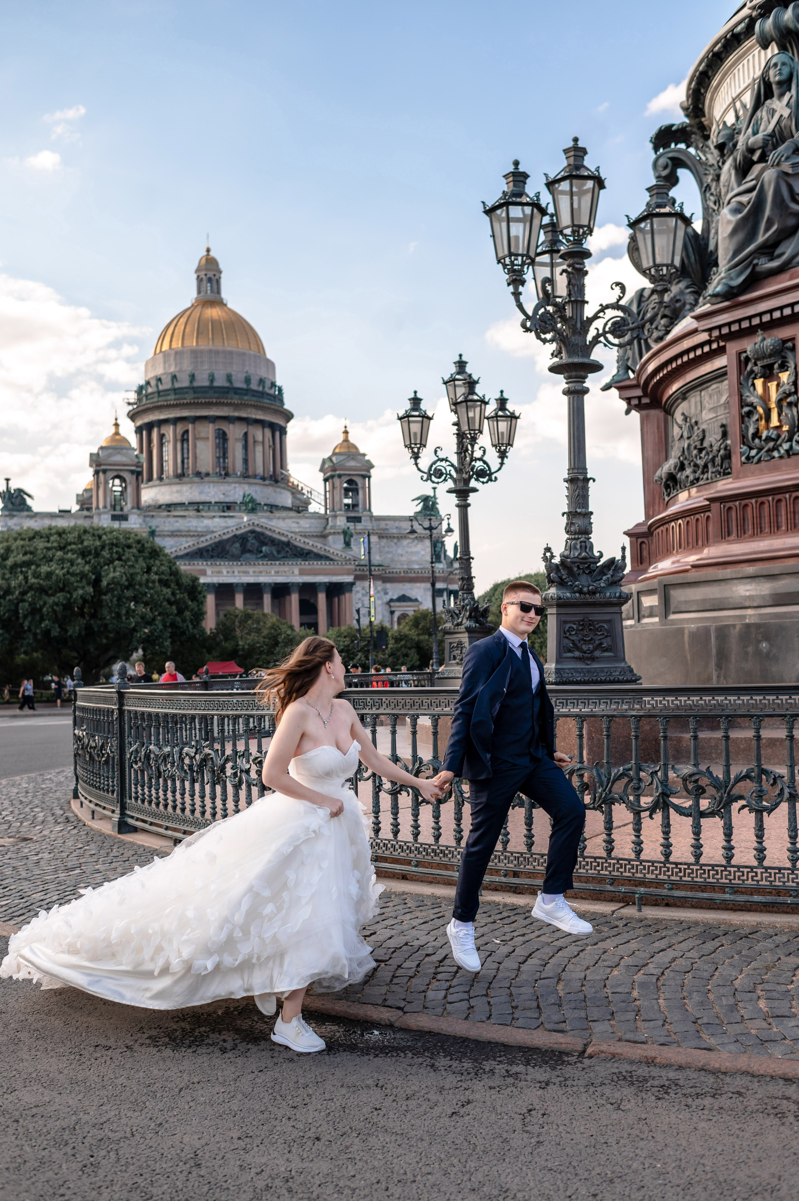 Зажигательная и динамичная свадебная фотосессия Анастасии и Максима. Портретный, семейный и свадебный фотограф в Санкт-Петербурге и в Пушкине Ширяев Денис