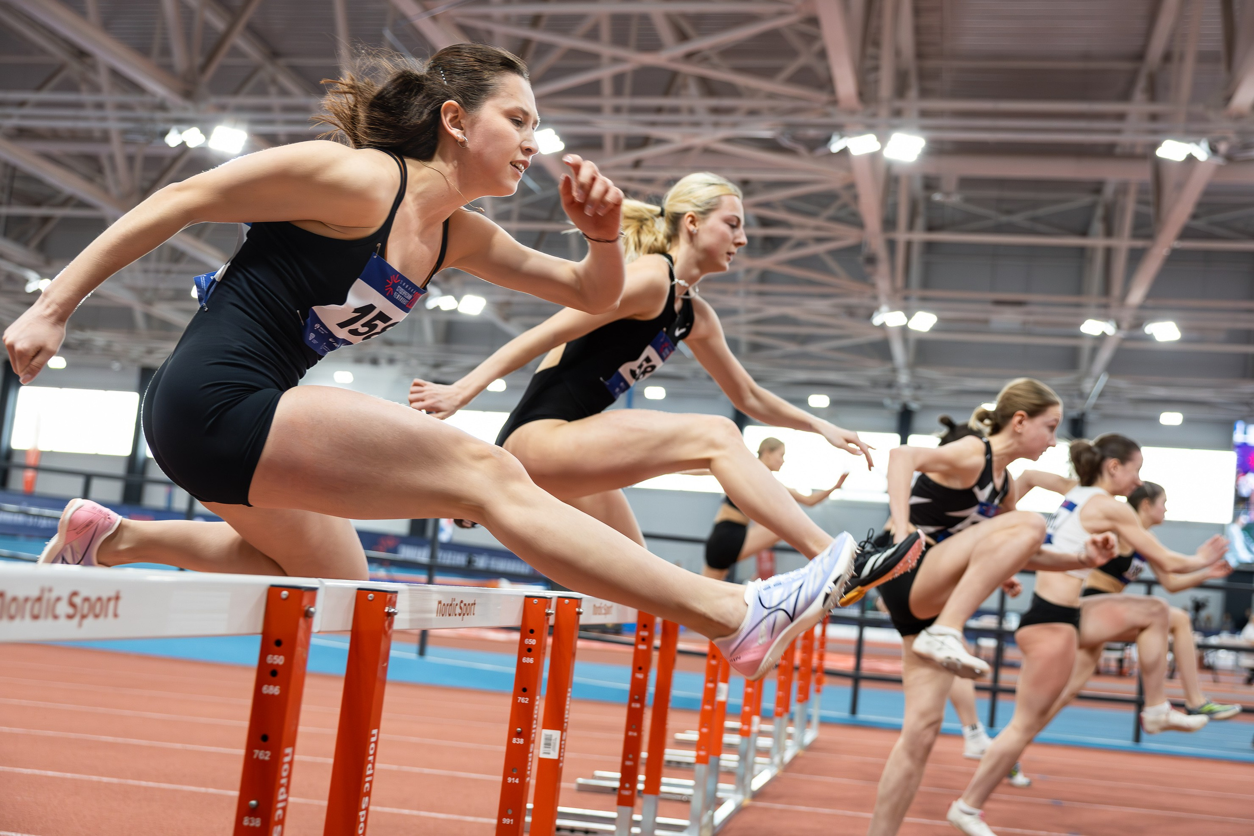 Всероссийские соревнования среди студентов по легкой атлетике в помещении — Зимний студенческий чемпионат 2026. Свадебная фотосъёмка в Москве, Туле