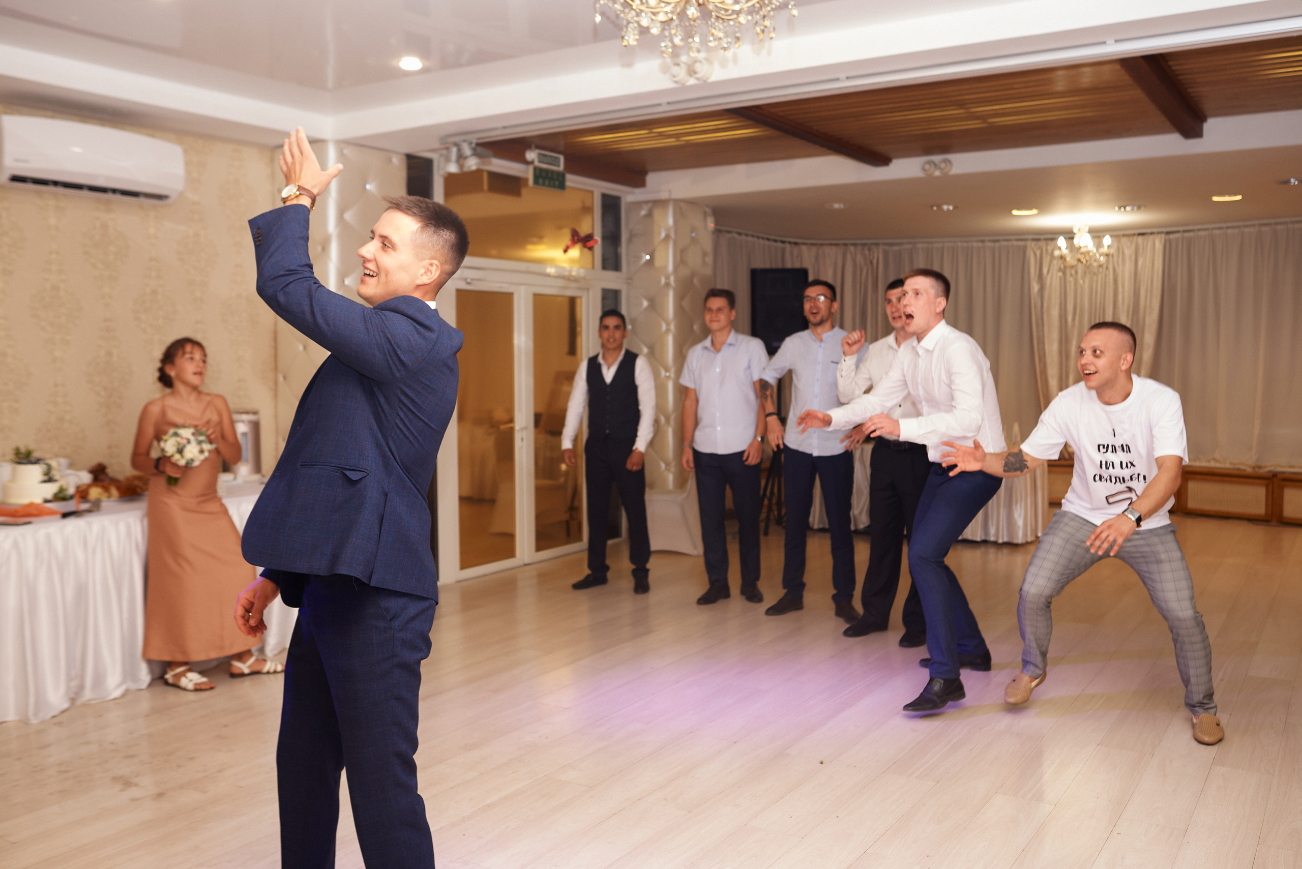 Свадебная фотосъёмка | Профессиональный свадебный фотограф Москва. Артём Савиных — профессиональный фотограф в Москве | Репортажи, свадьбы, портреты