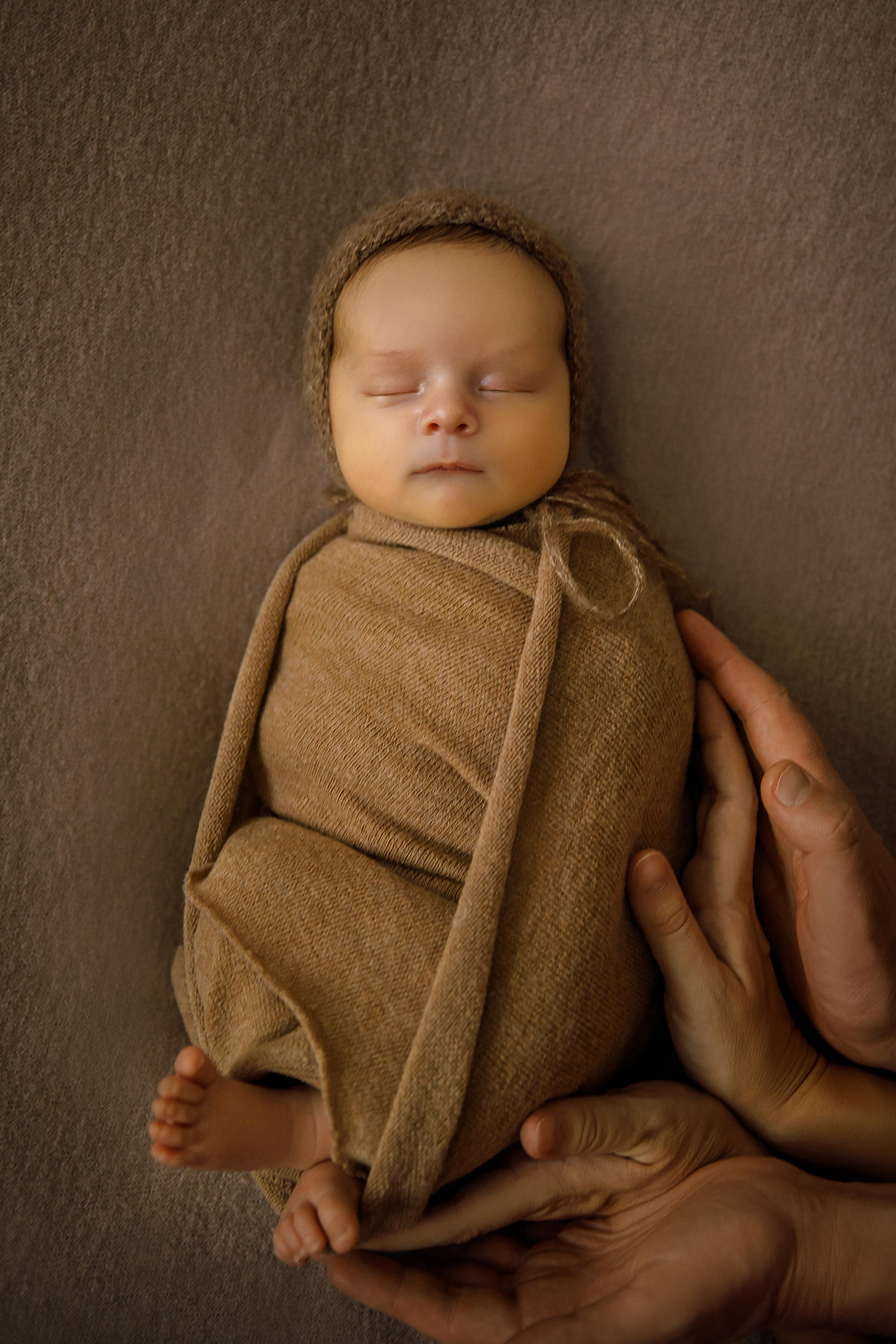 Домашняя съемка новорожденного. Семейный и детский фотограф в Ростове-на-Дону