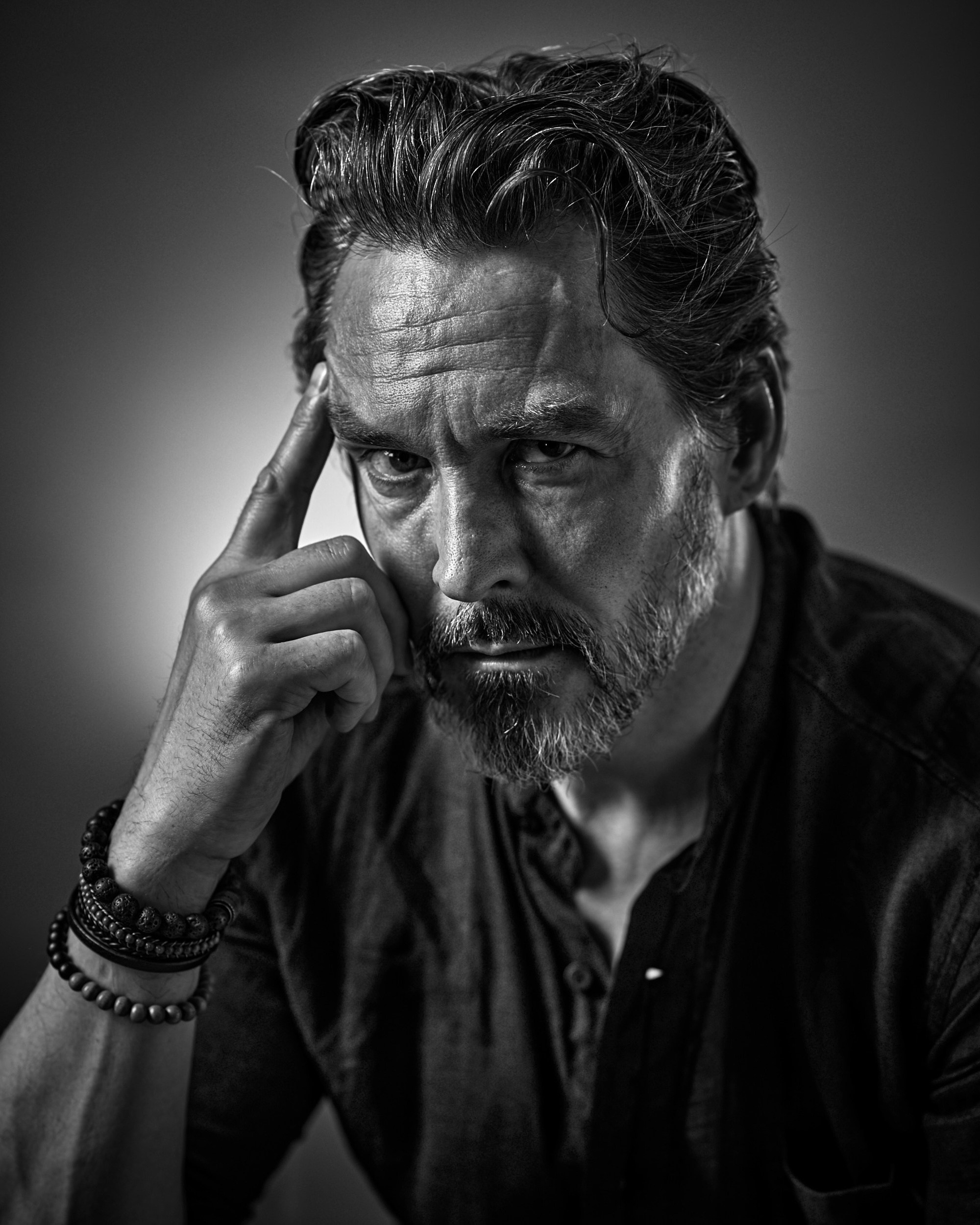 Мужская фотосессия в Москве — стильно и профессионально