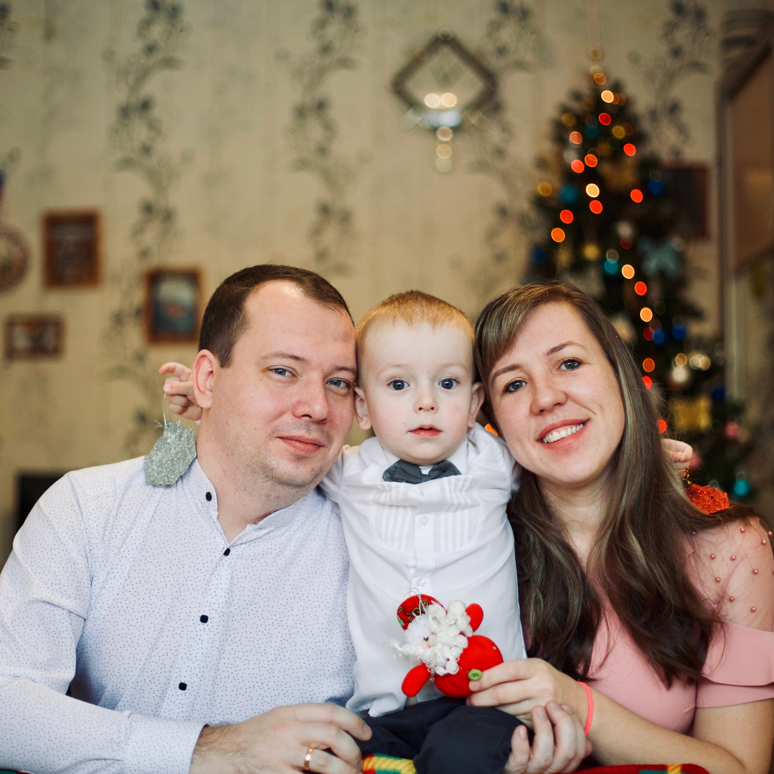 Новогодняя семейная фотосессия. Свадебный и семейный фотограф-Королева Натали/Раменское-Жуковский-Москва/тел.+7 (985) 153-75-43