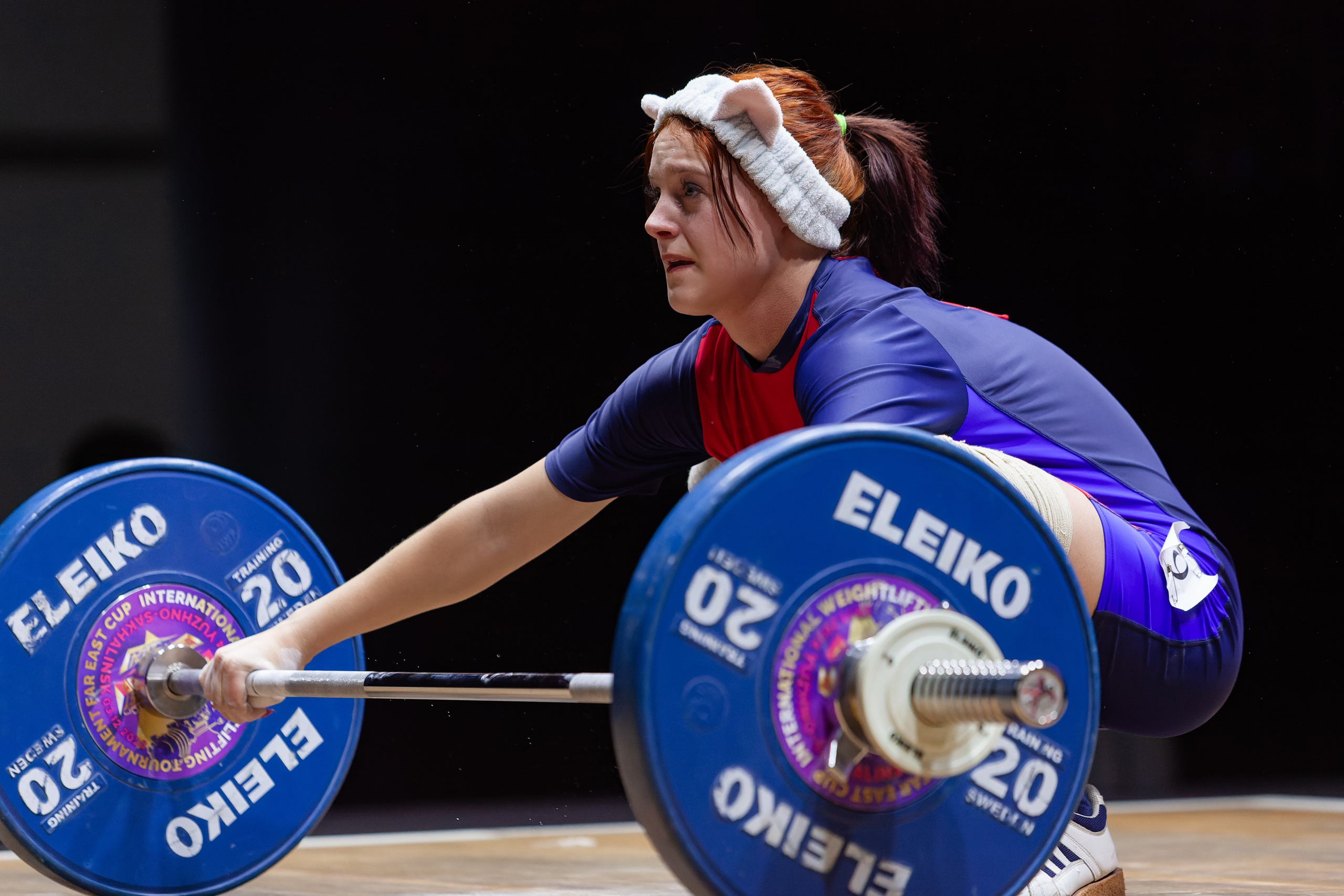 Международные соревнования по тяжелой атлетики. Кутузов Евгений Фотограф в Южно-Сахалинске