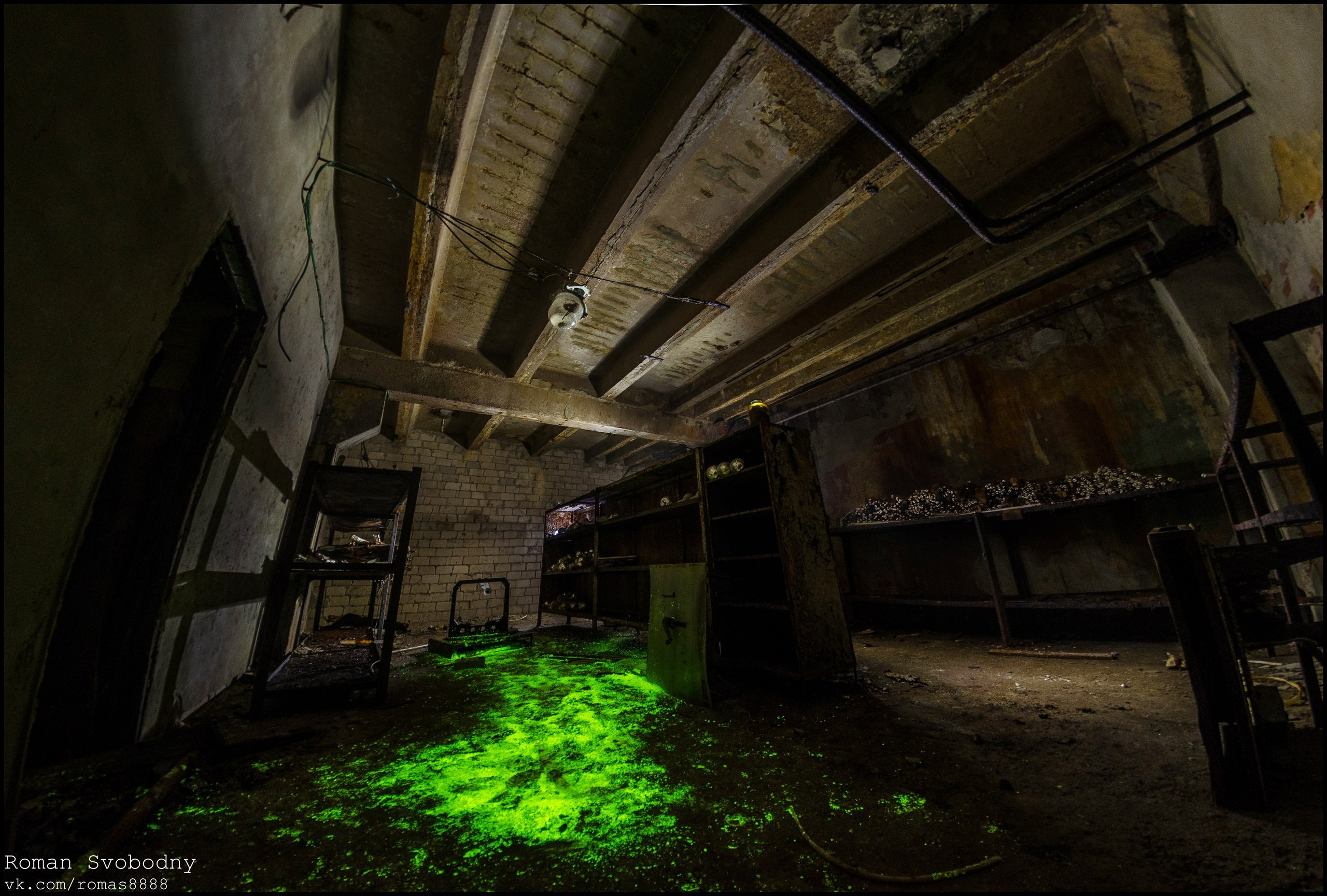 Город без неба: подземки в разных городах. Роман Свободный — интерьерная и архитектурная съёмка, Москва и МО