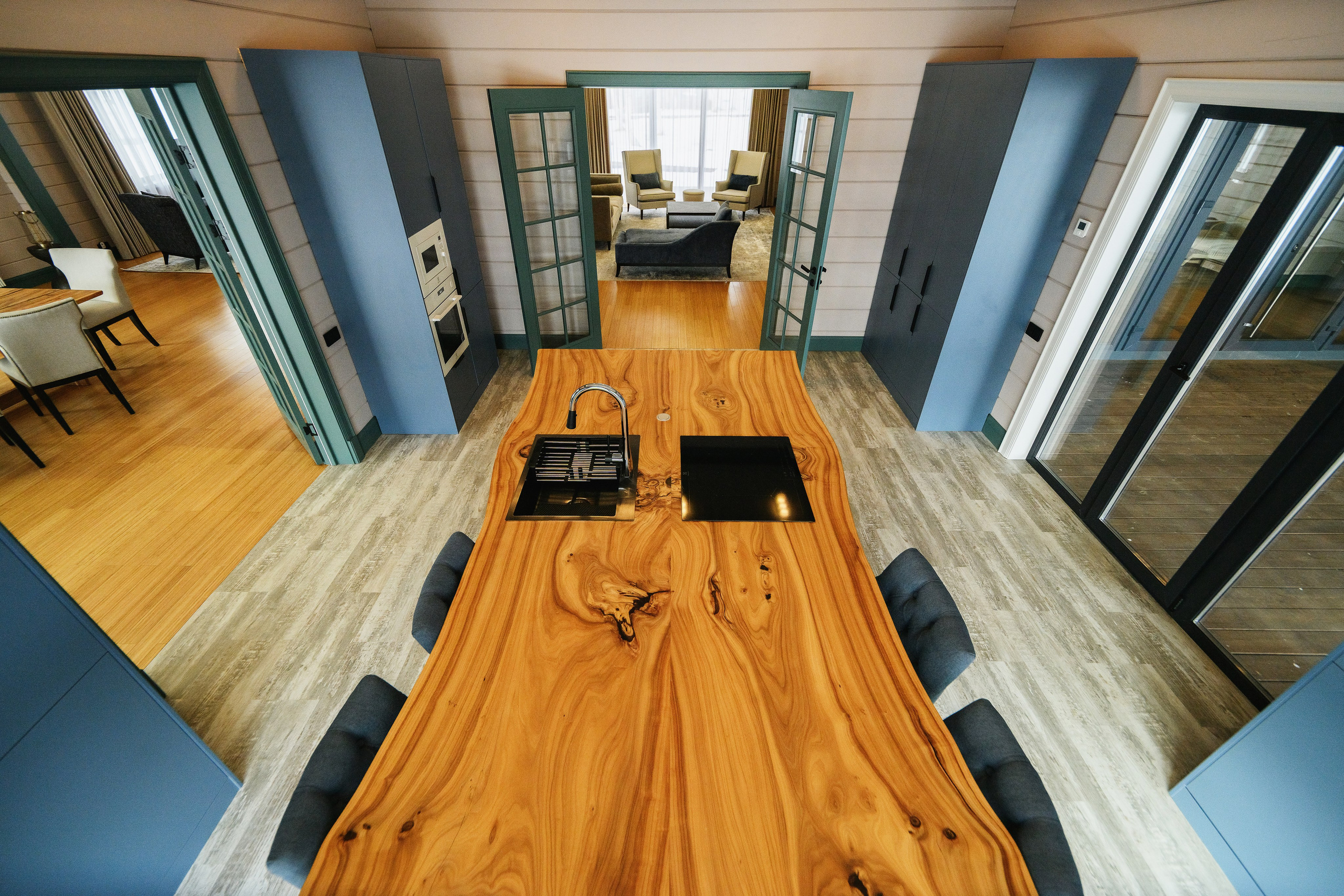 Профессиональная съемка базы отдыха. Фотограф Камчатка Тимофей Тимофеенко