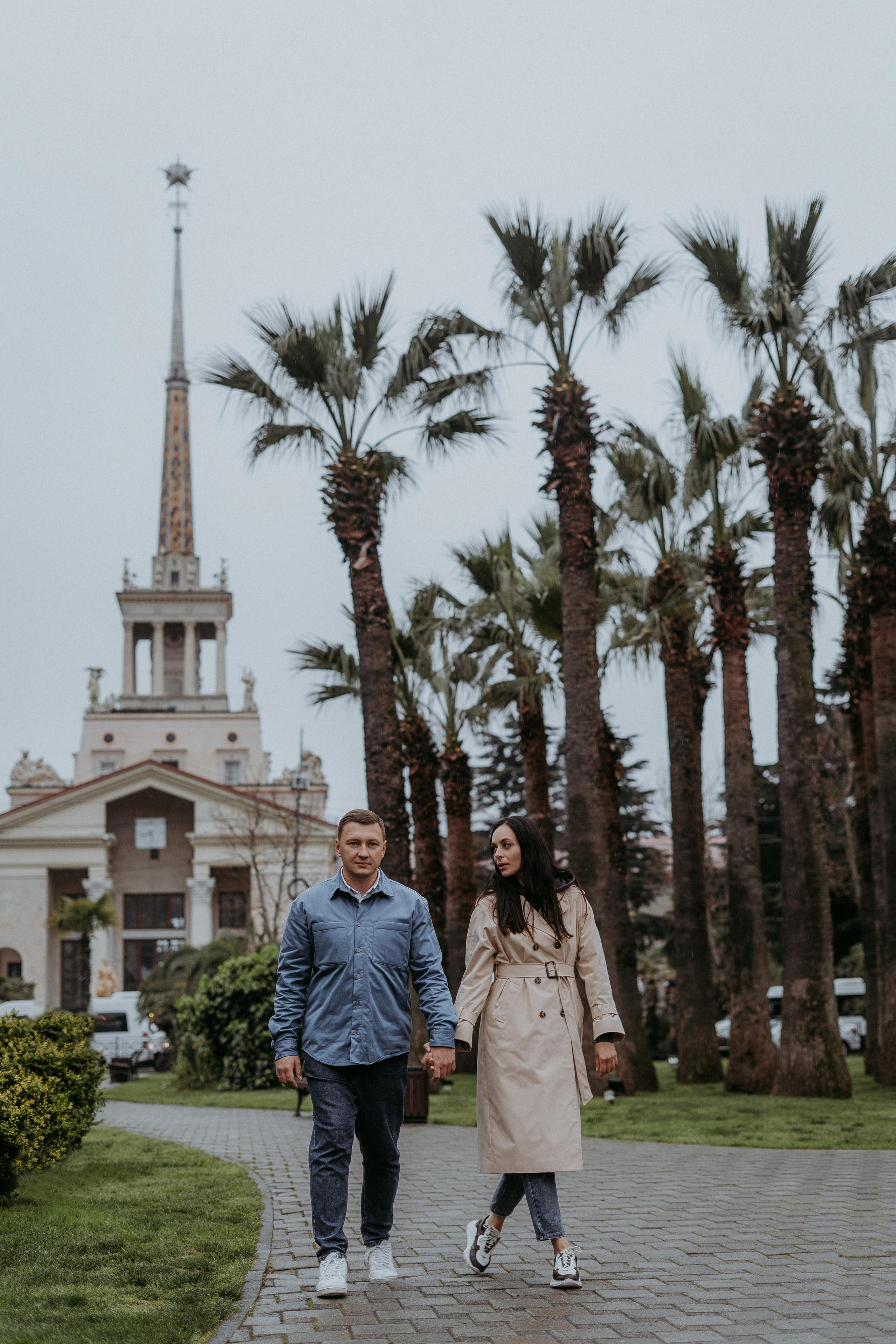 Ольга и Дмитрий в Морском порту Сочи. Фотограф в Сочи и Абхазии | Фототуры | September Air