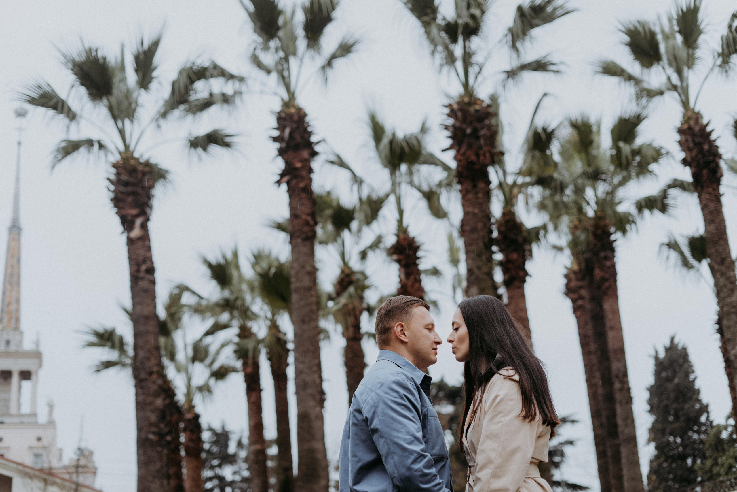 Ольга и Дмитрий в Морском порту Сочи. Фотограф в Сочи и Абхазии | Фототуры | September Air