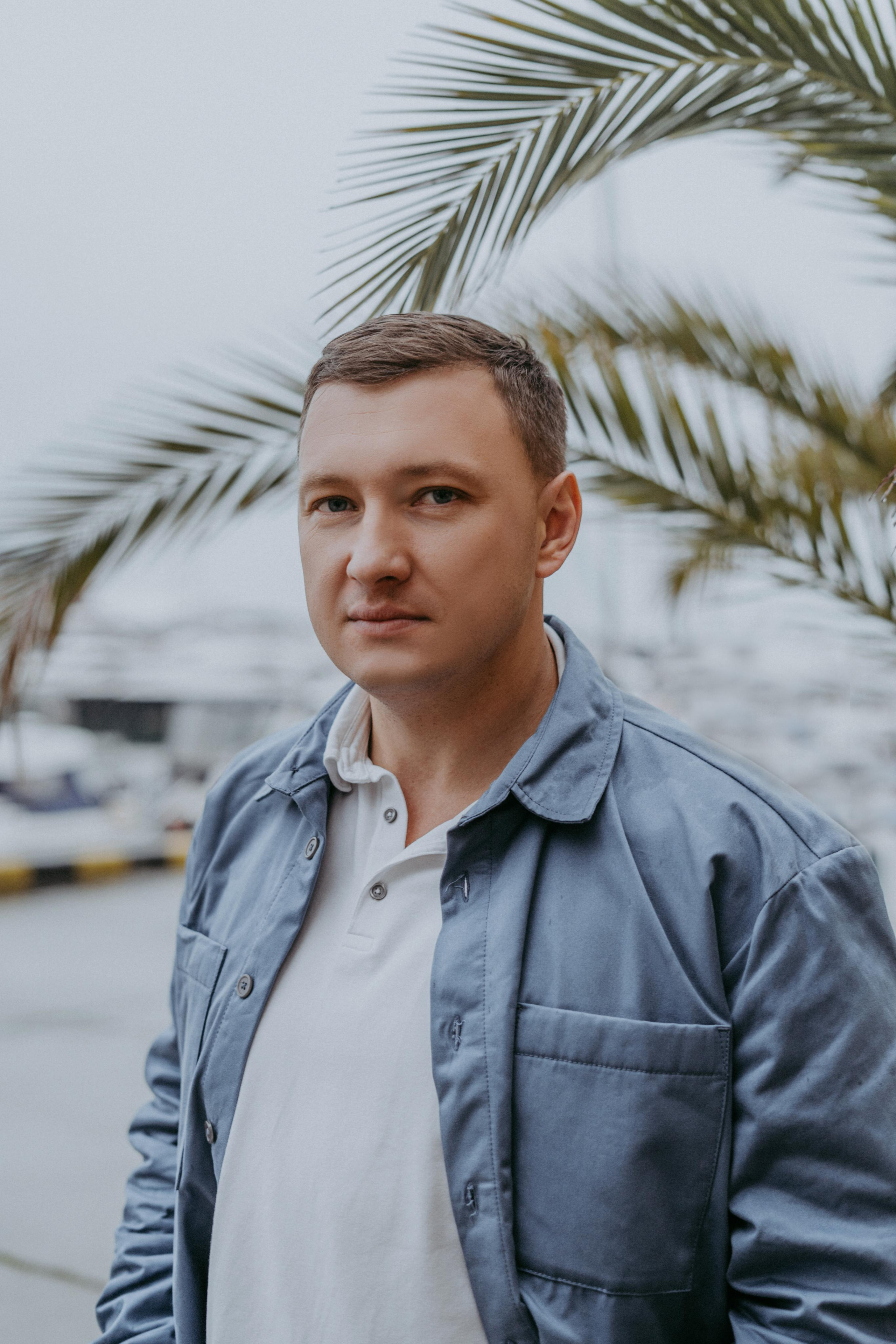 Ольга и Дмитрий в Морском порту Сочи. Фотограф в Сочи и Абхазии | Фототуры | September Air