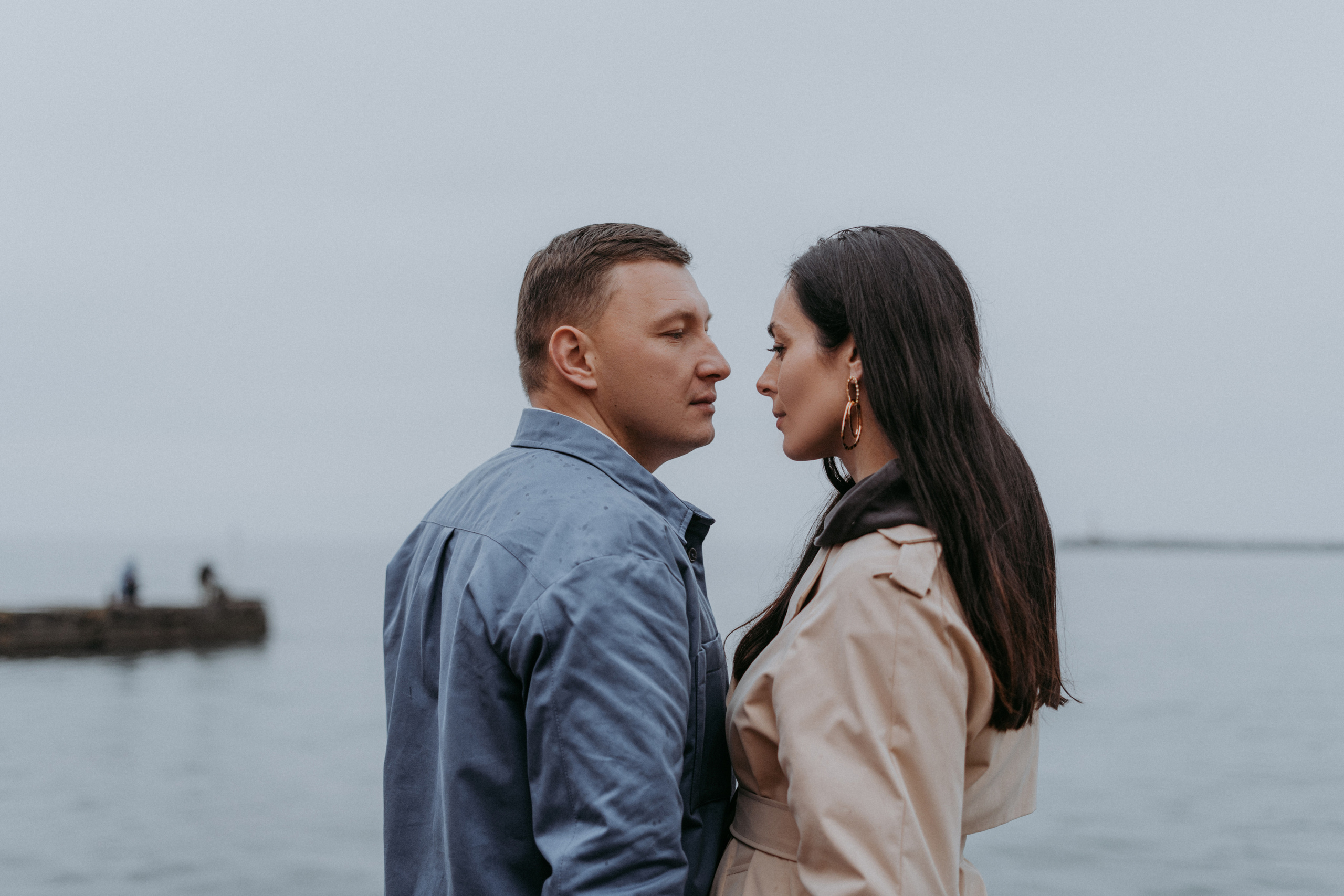 Ольга и Дмитрий в Морском порту Сочи. Фотограф в Сочи и Абхазии | Фототуры | September Air