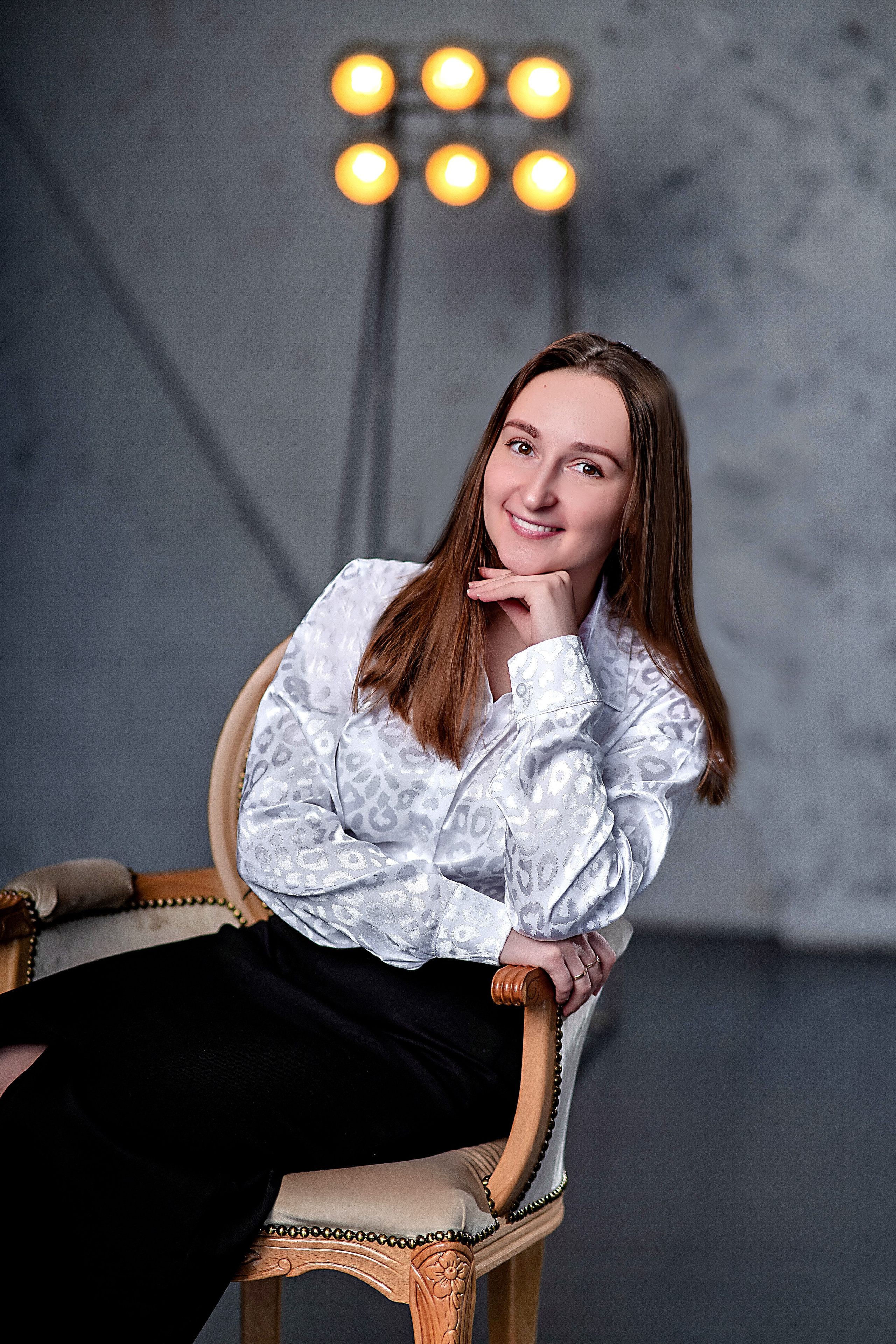 Выпускные (школьные) альбомы (книги) в Ростове-на-Дону. Современные Выпускные Альбомы в Ростове-на-Дону