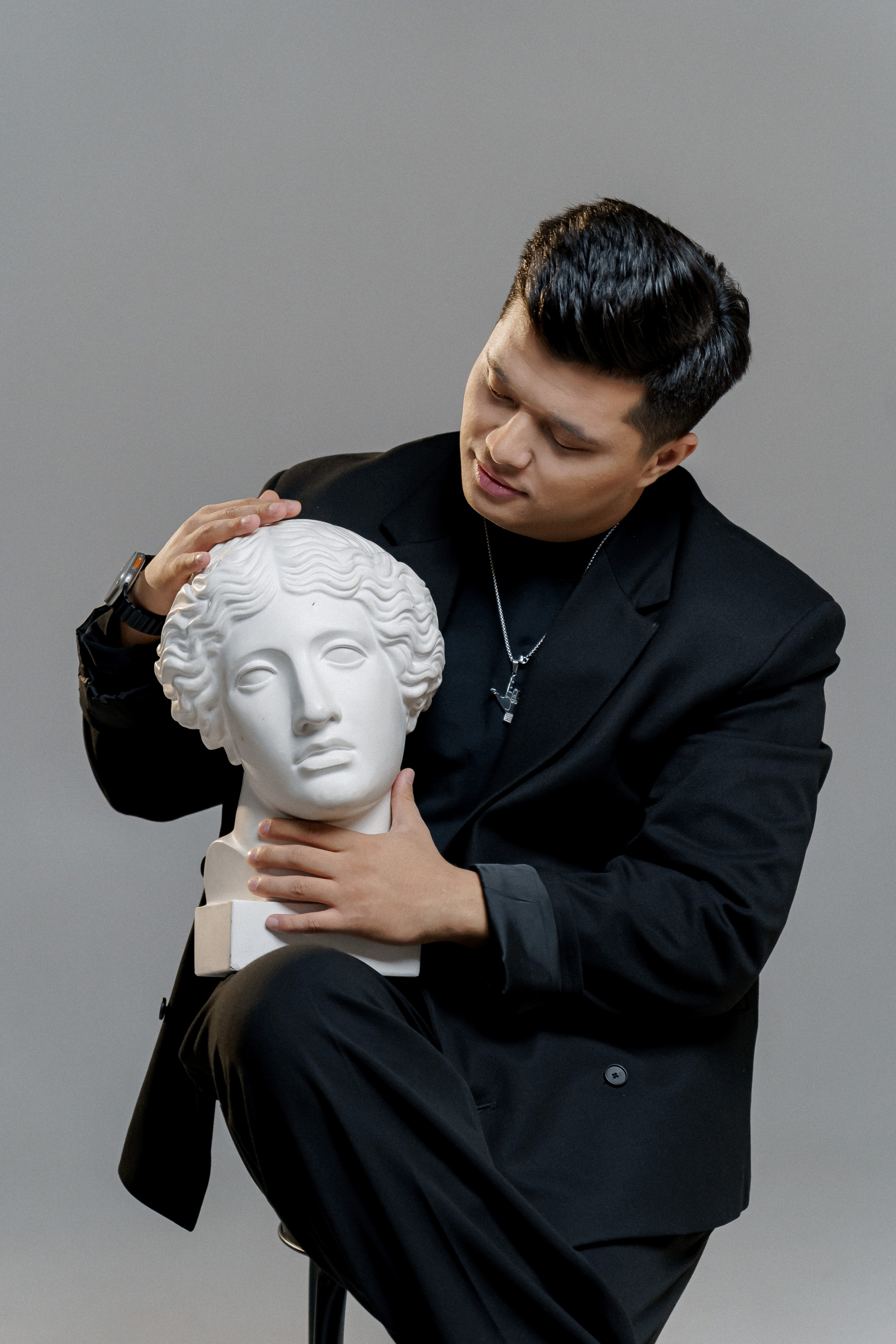 Ведущий мероприятий в Астане Дарын Олжабай