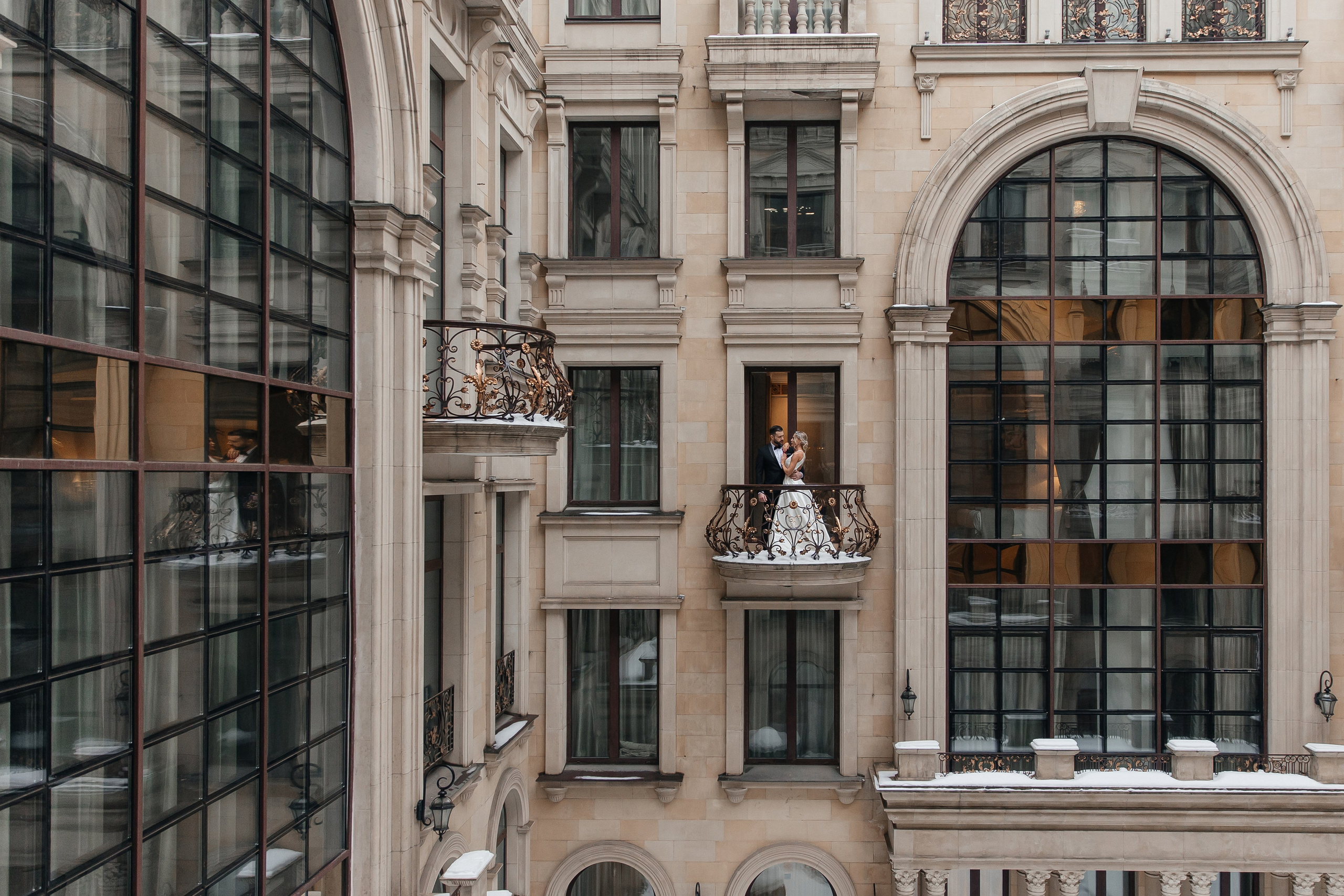 свадебная фотосессия в отеле сент риджес Москва Никольская